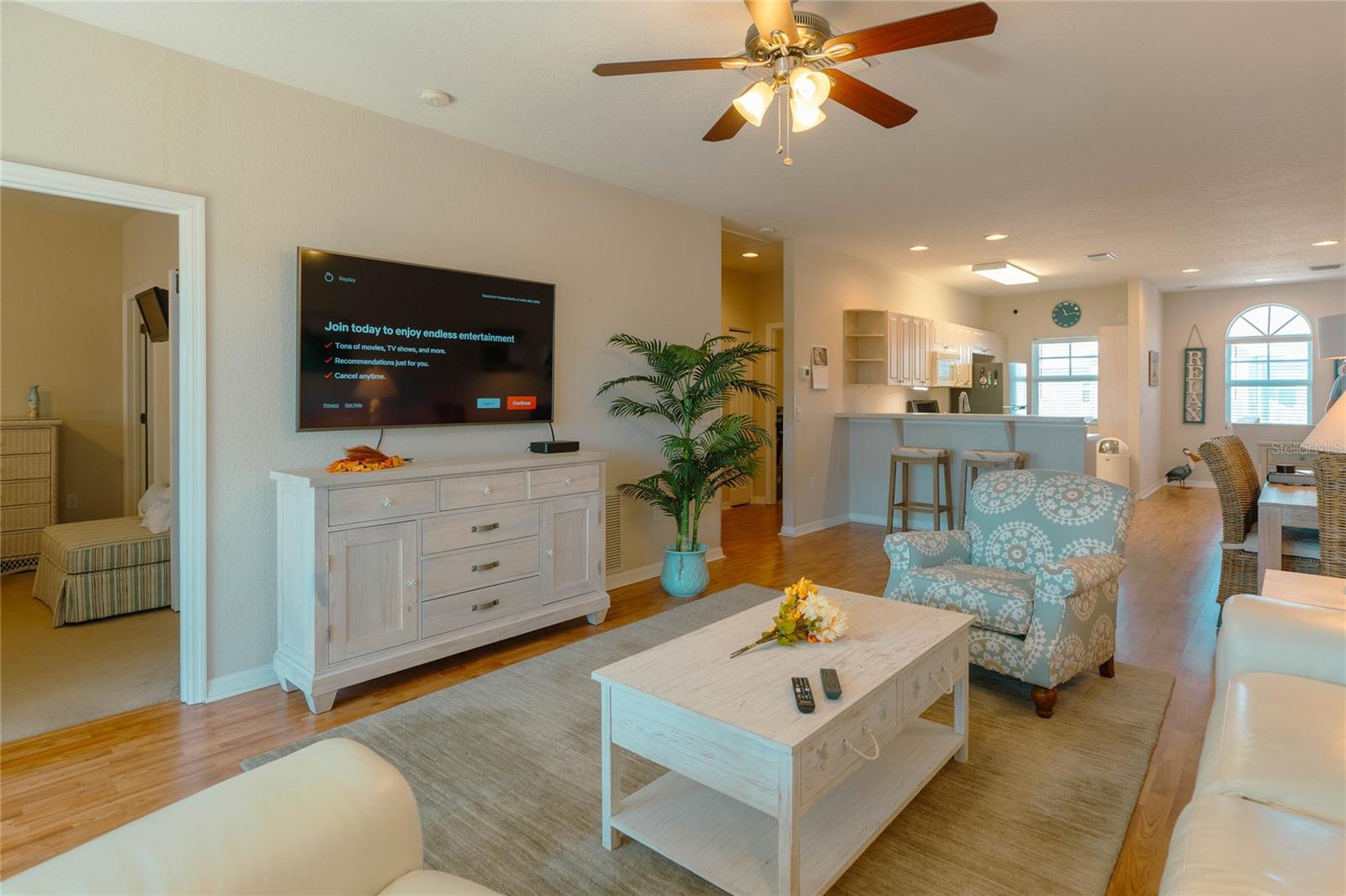 Image 9 of 41 For 3919 Cape Haze Drive 503