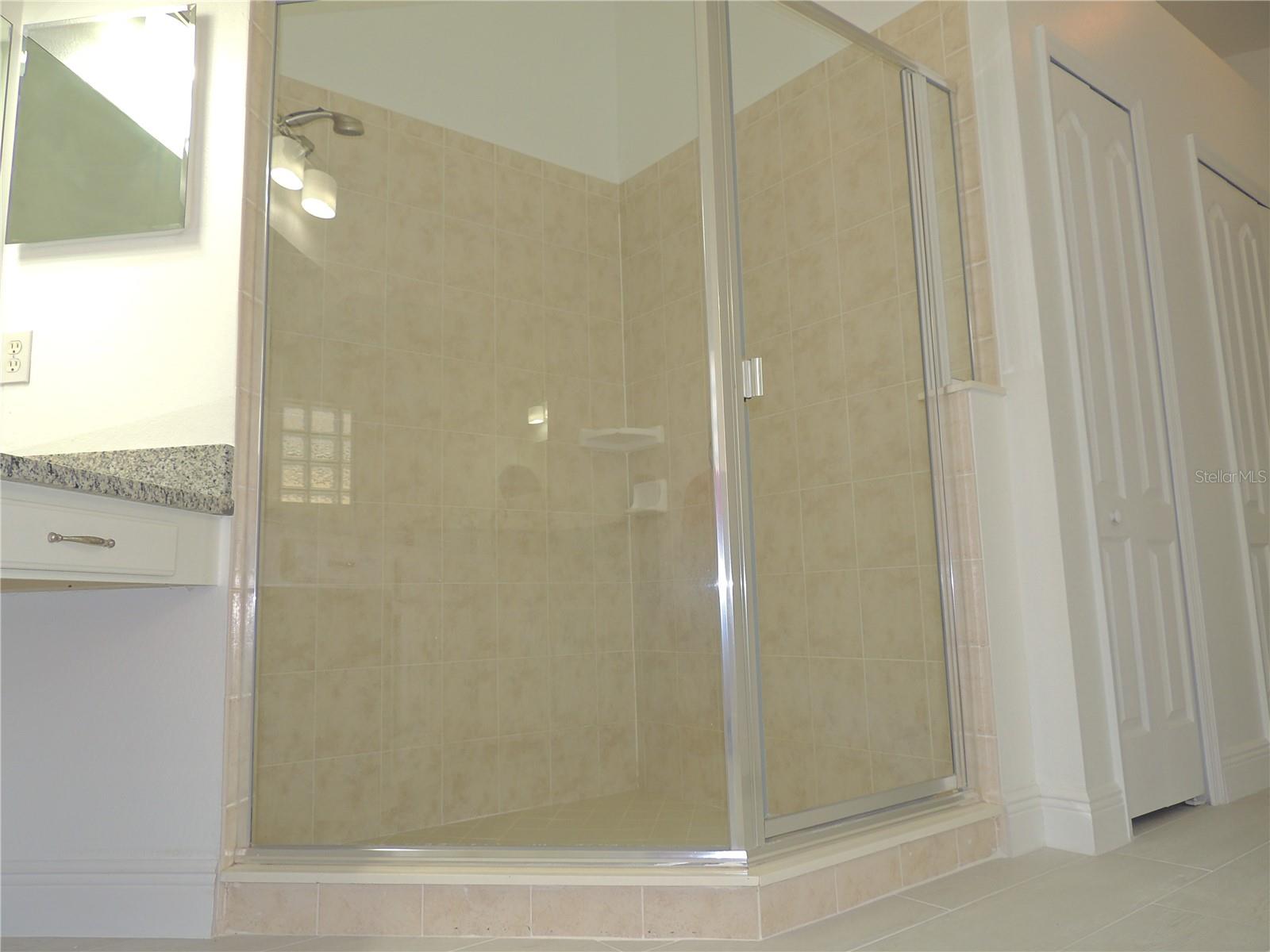 Image 34 of 67 For 10006 Brodbeck Boulevard