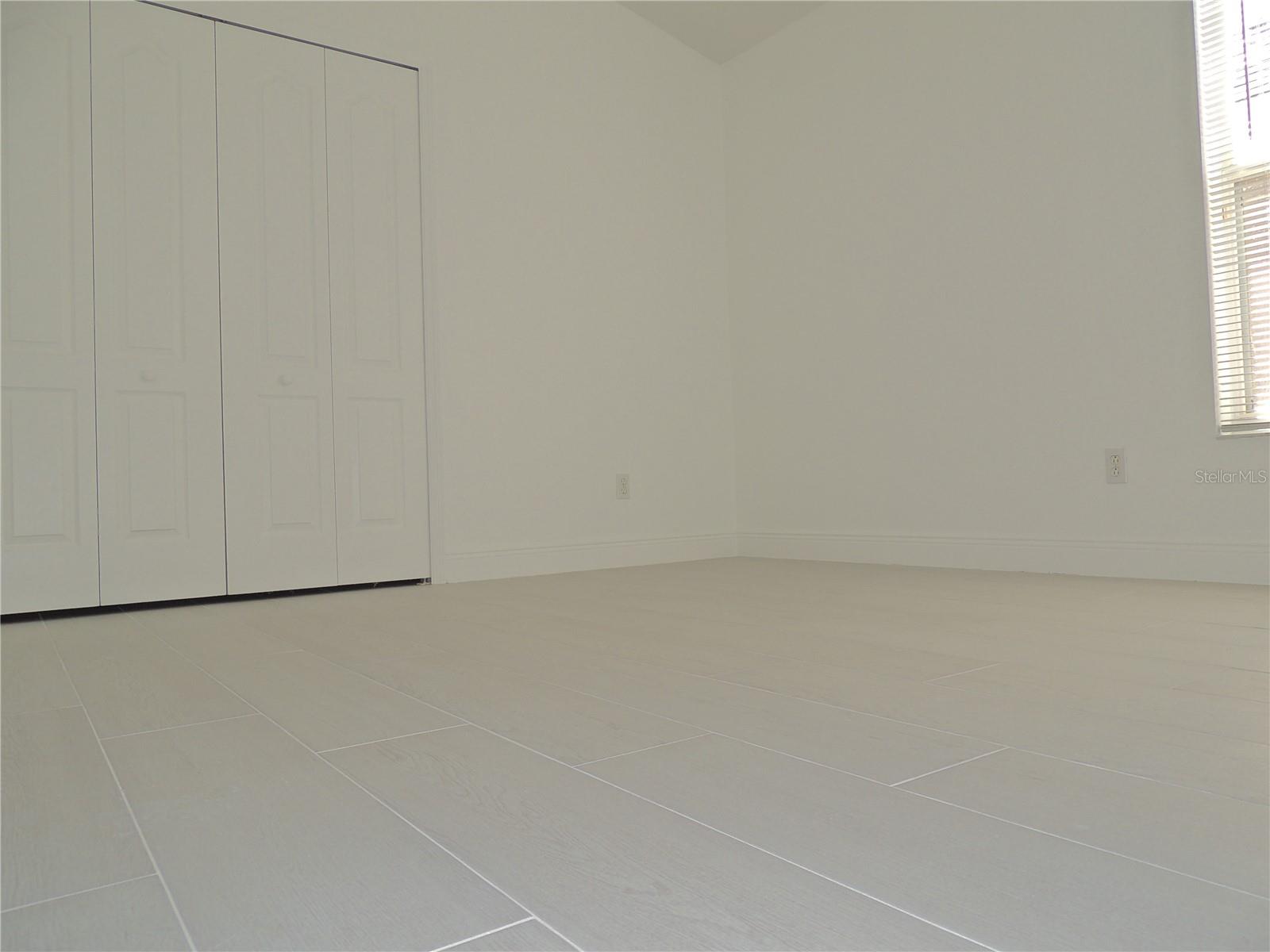 Image 42 of 67 For 10006 Brodbeck Boulevard