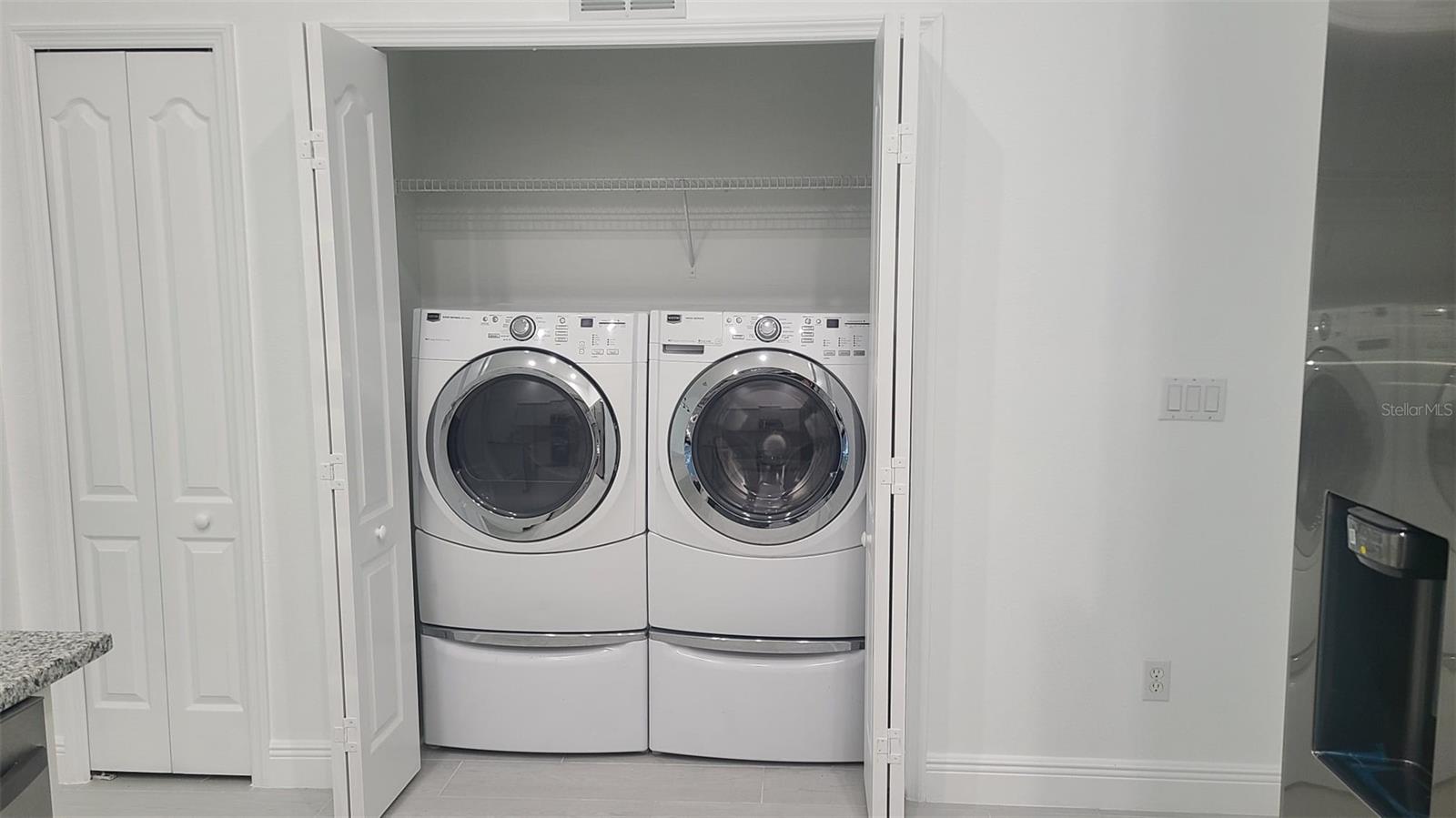 Image 46 of 67 For 10006 Brodbeck Boulevard