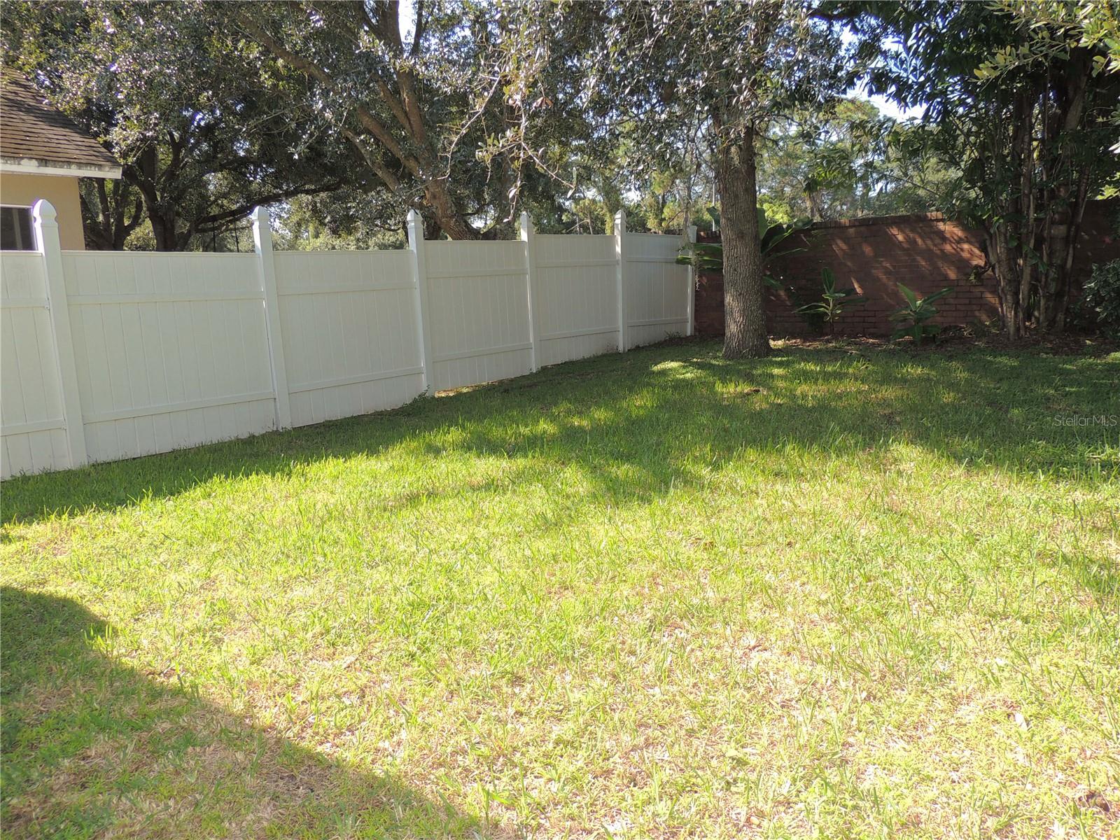 Image 57 of 67 For 10006 Brodbeck Boulevard