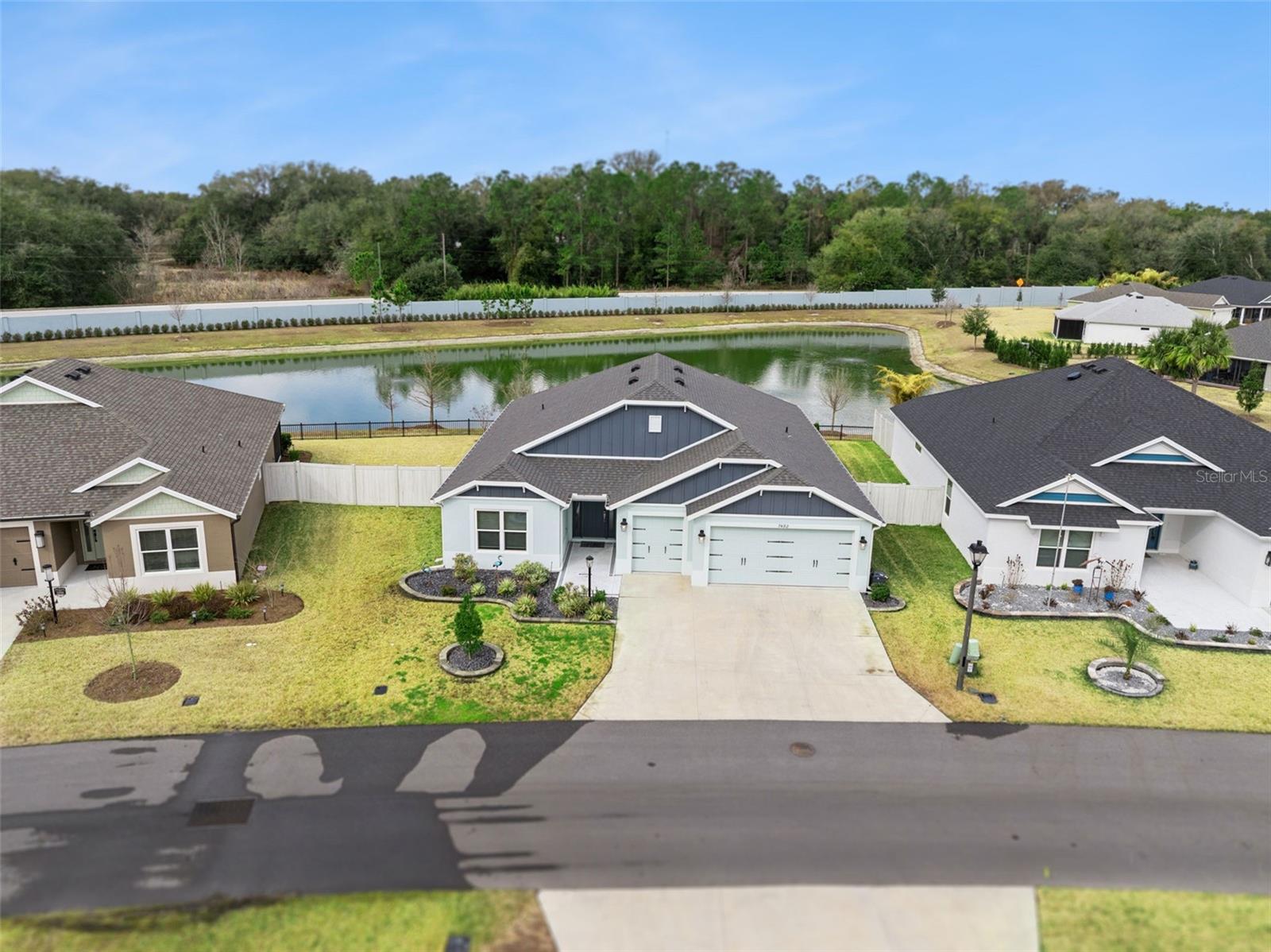 Image 2 of 91 For 7492 Far Hills Loop