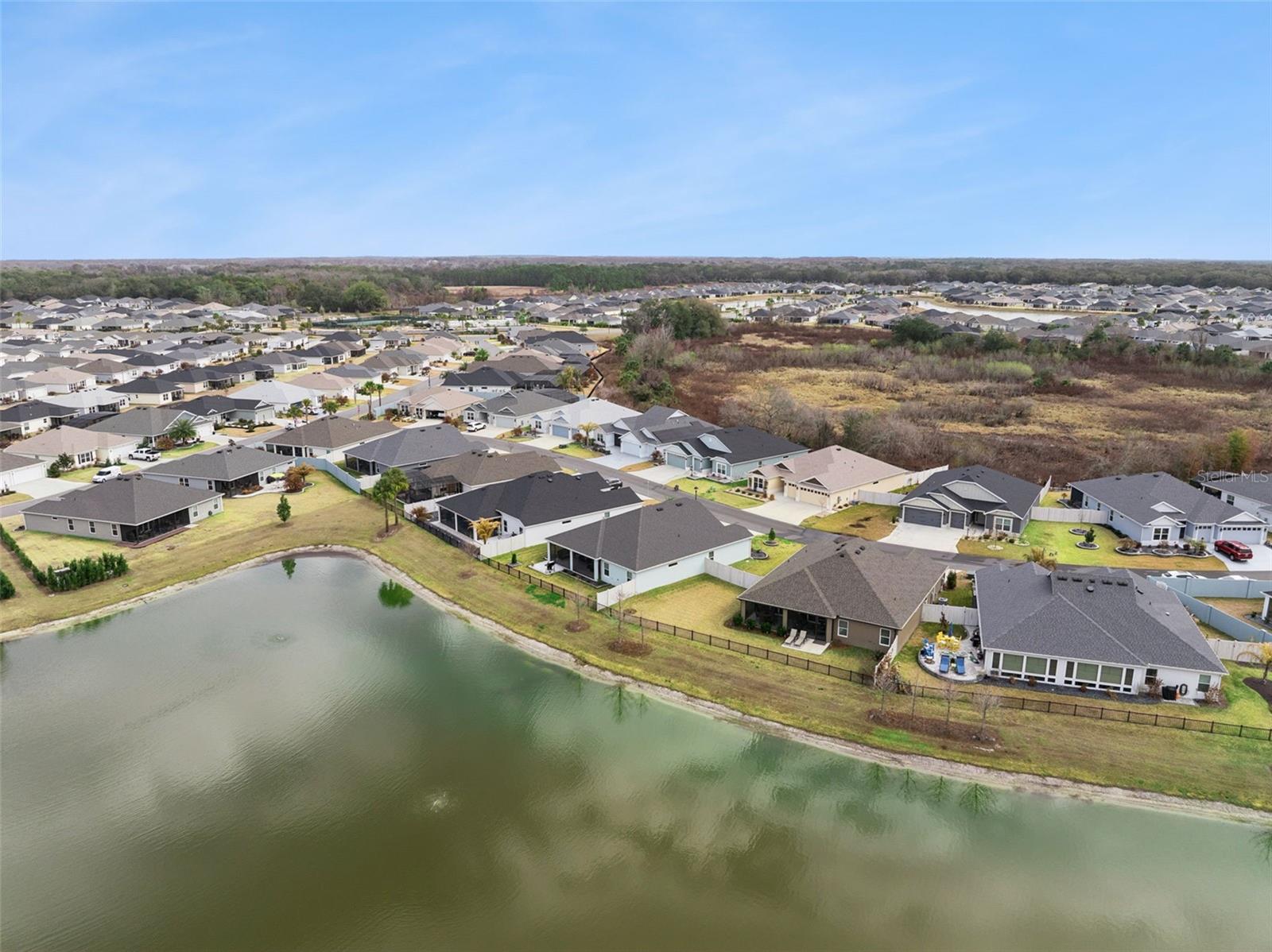 Image 38 of 91 For 7492 Far Hills Loop