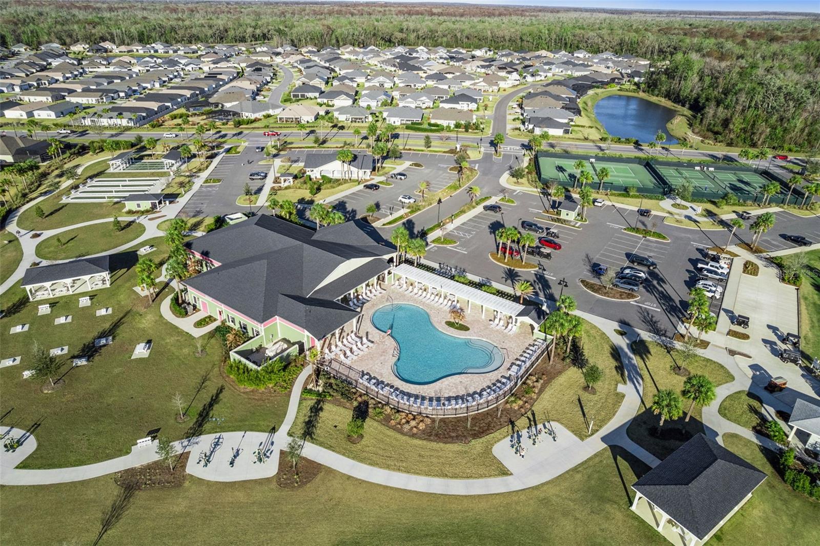 Image 59 of 91 For 7492 Far Hills Loop