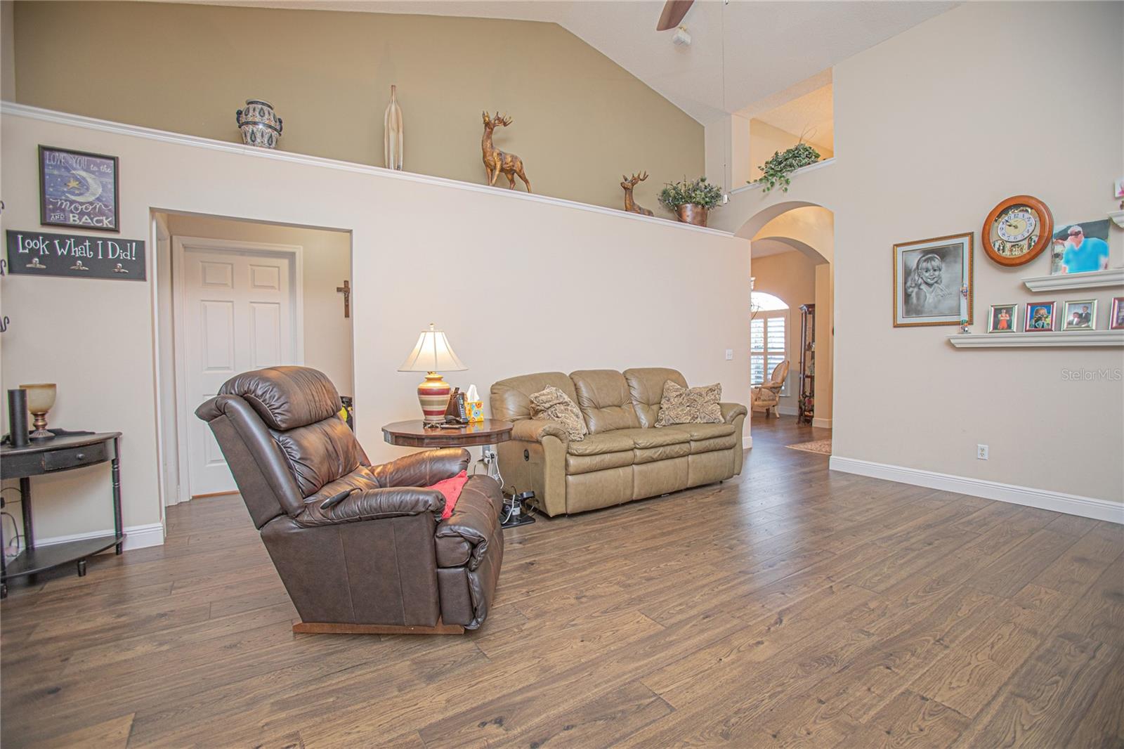 Image 7 of 26 For 3321 Furlong Way