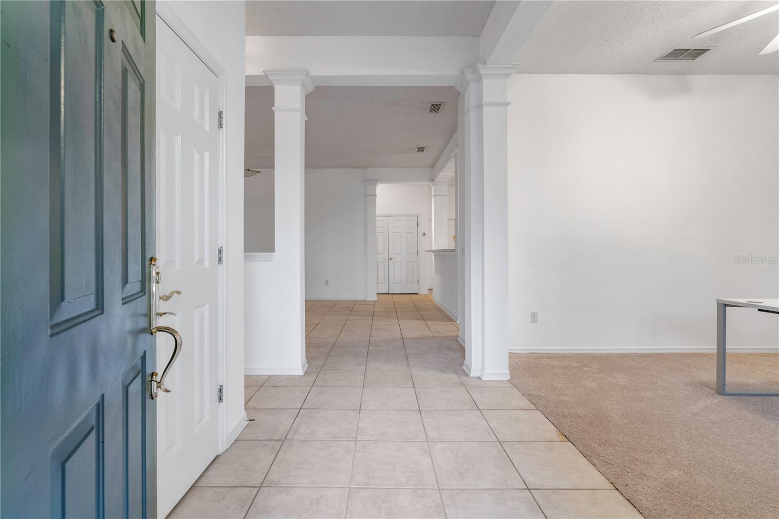 Image 23 of 39 For 171 Longview Avenue