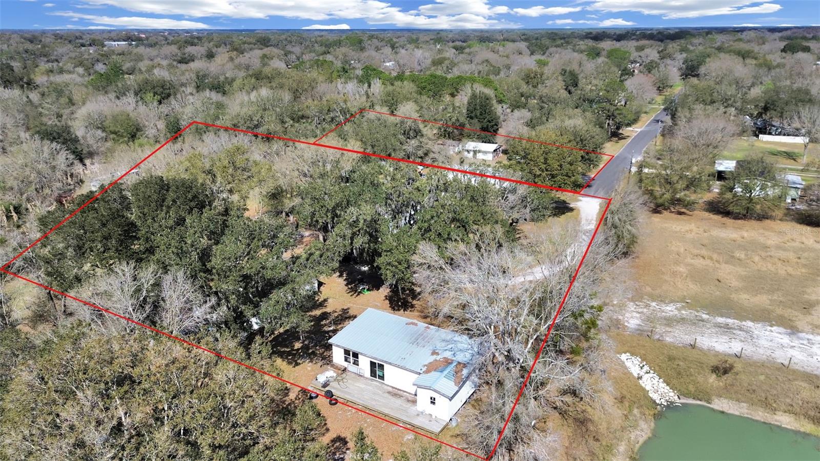 Listing photo id 16 for 9924 Art Acres Road