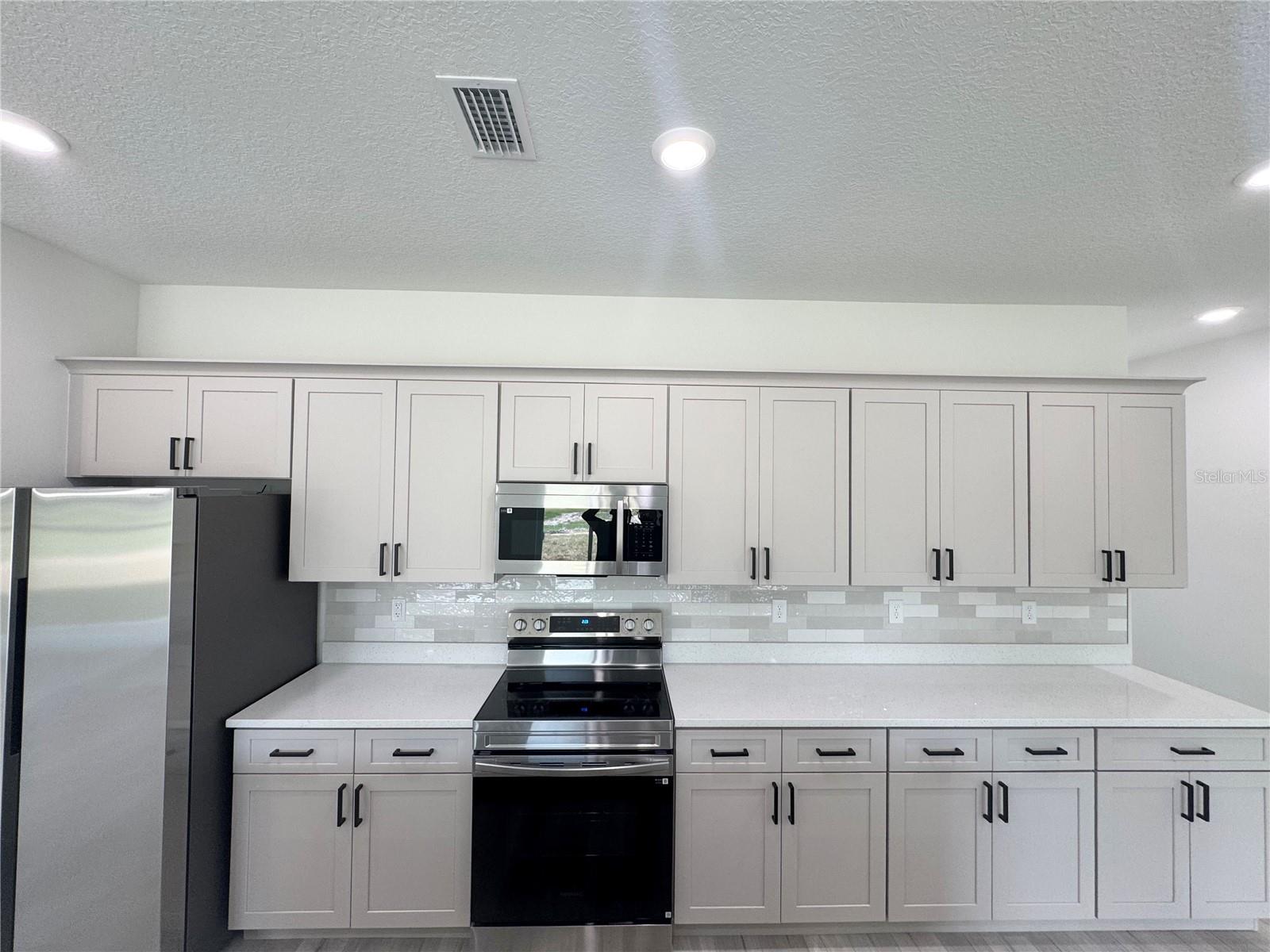 Image 24 of 51 For 4662 San Ignacio Drive