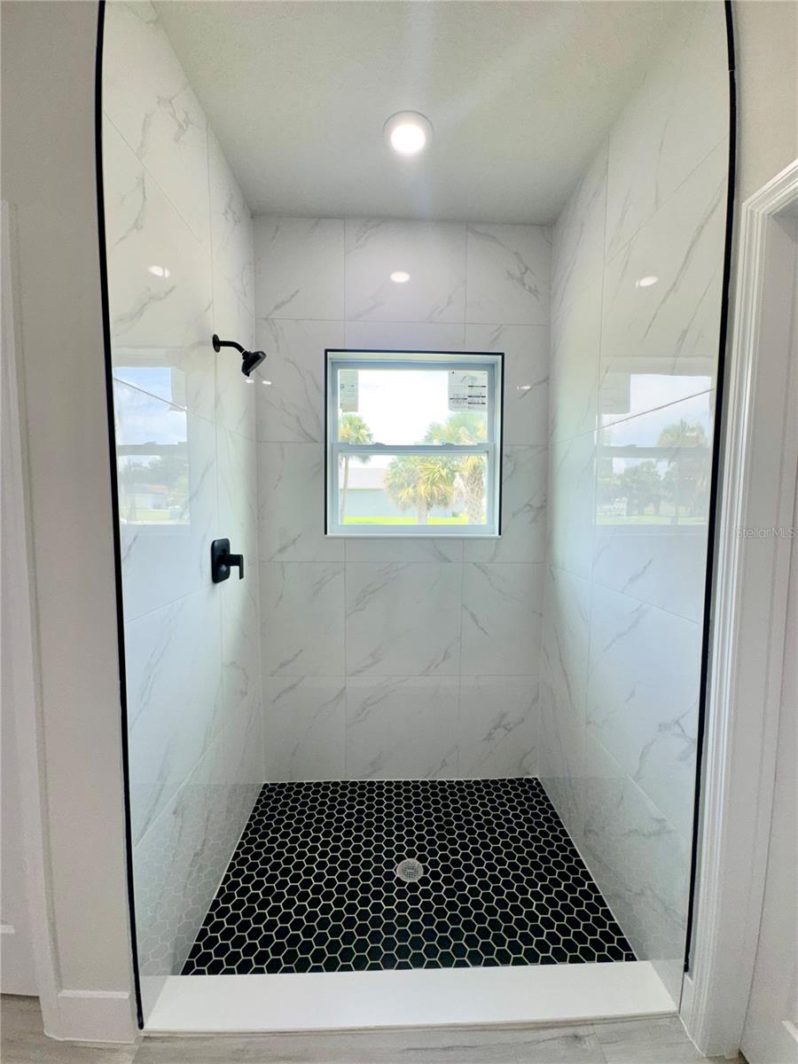 Image 36 of 51 For 4662 San Ignacio Drive