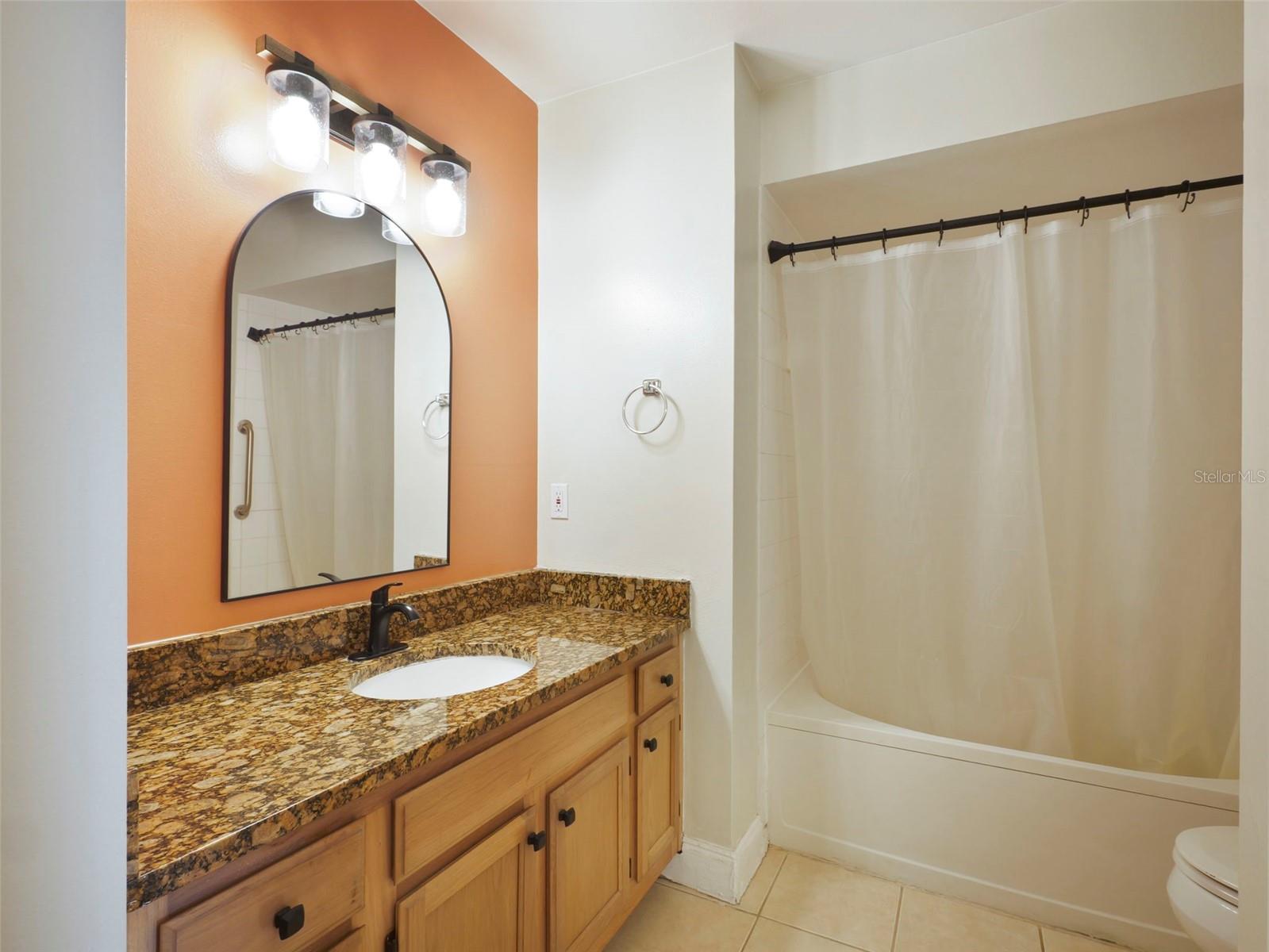 Image 15 of 27 For 486 Pin Oak Place 112