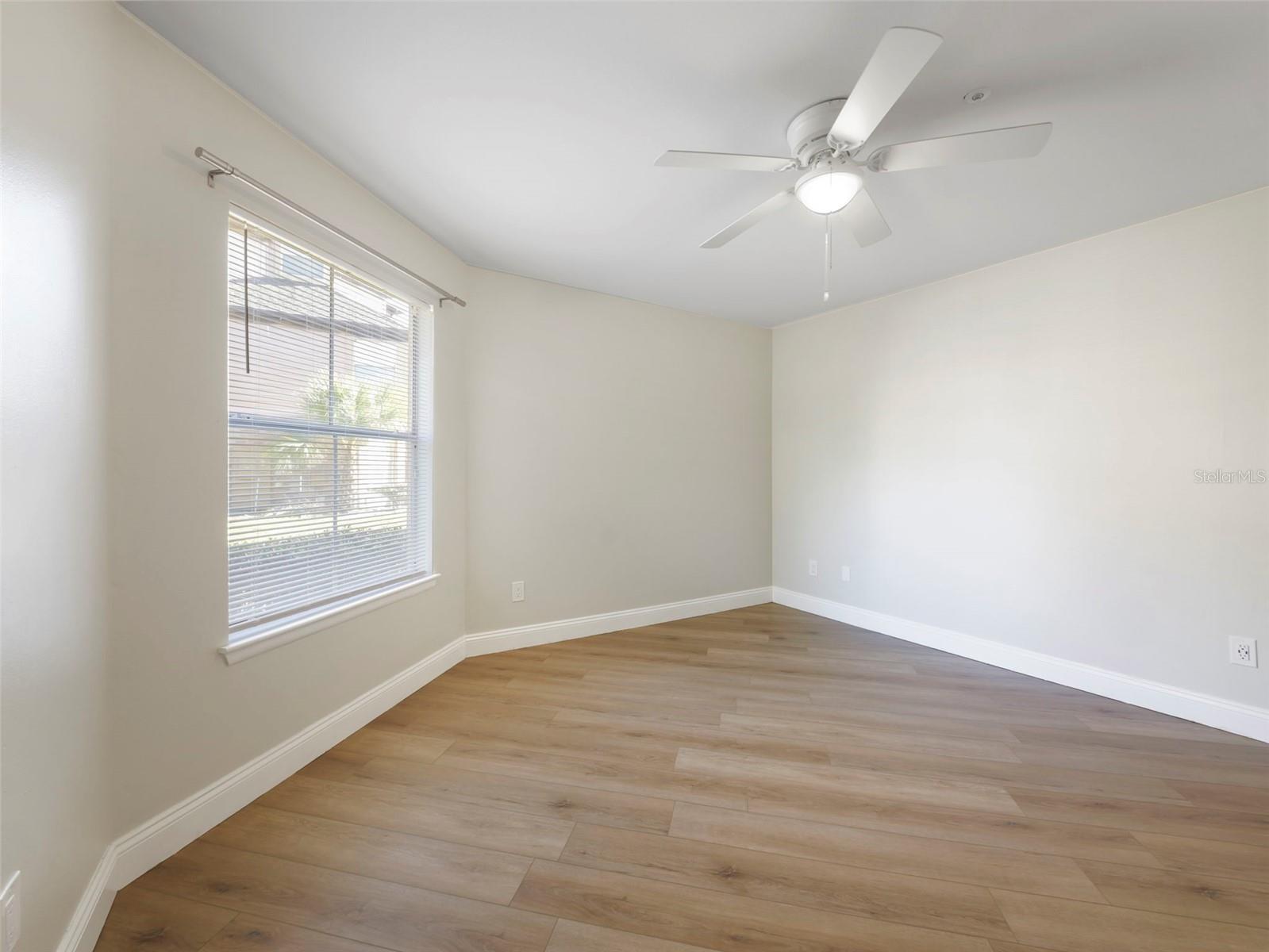 Image 27 of 27 For 486 Pin Oak Place 112