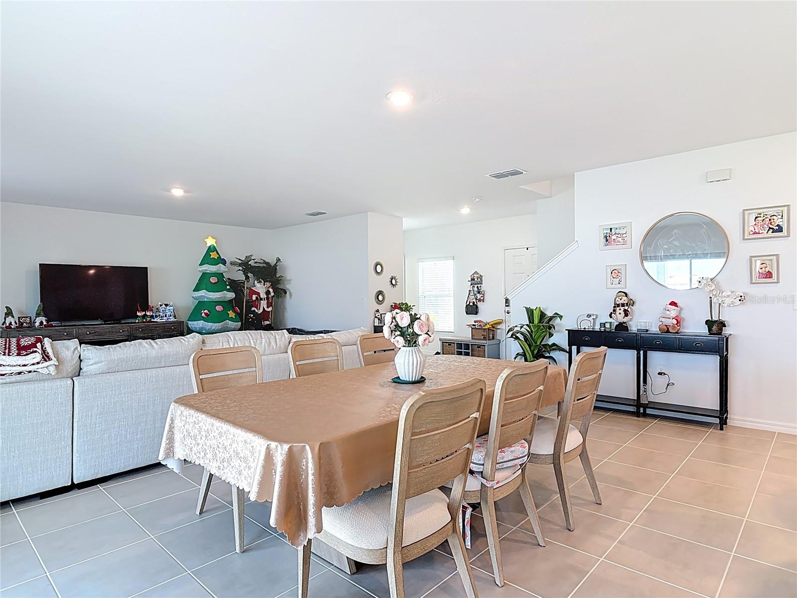 Image 15 of 53 For 1146 Calico Pointe Circle