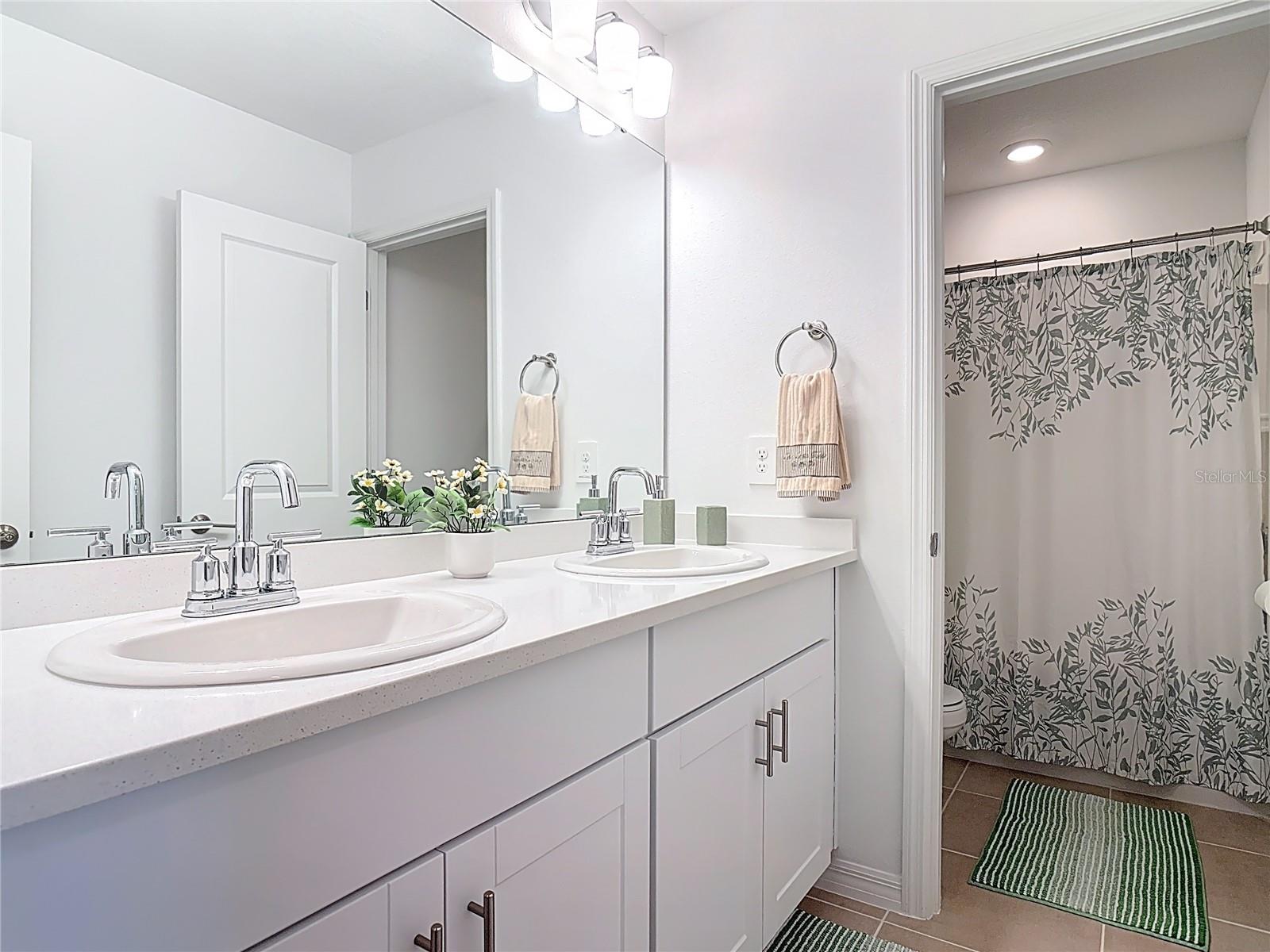 Image 31 of 53 For 1146 Calico Pointe Circle