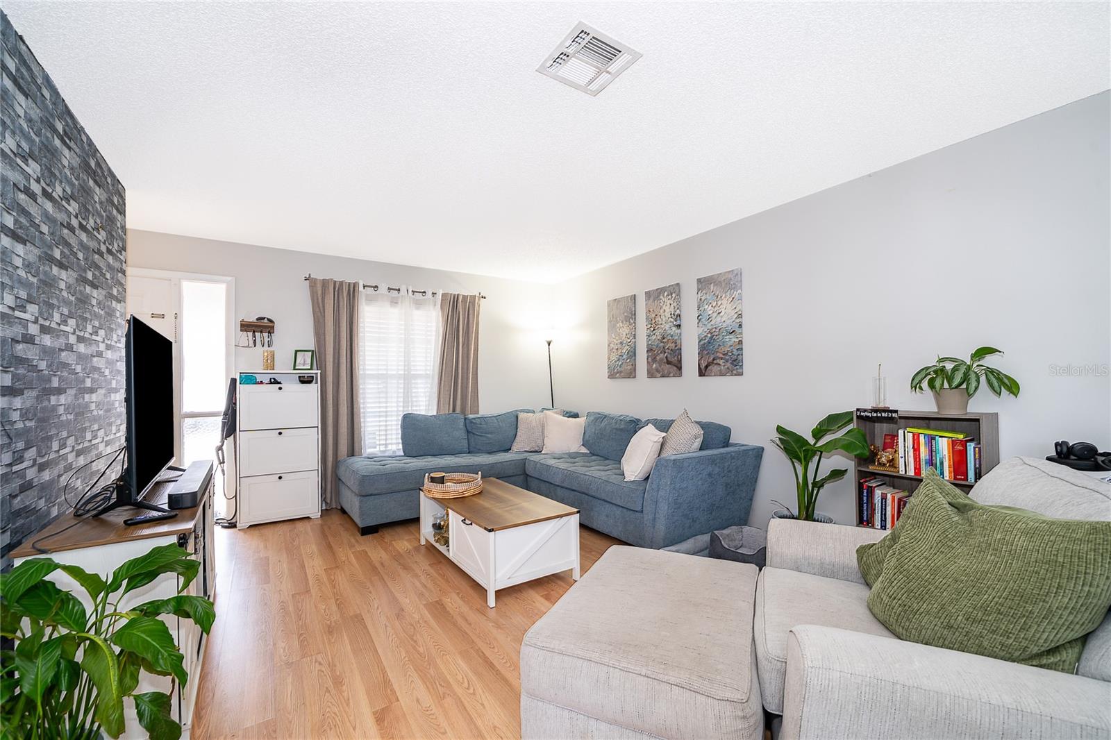 Image 5 of 19 For 8126 Turkey Drive