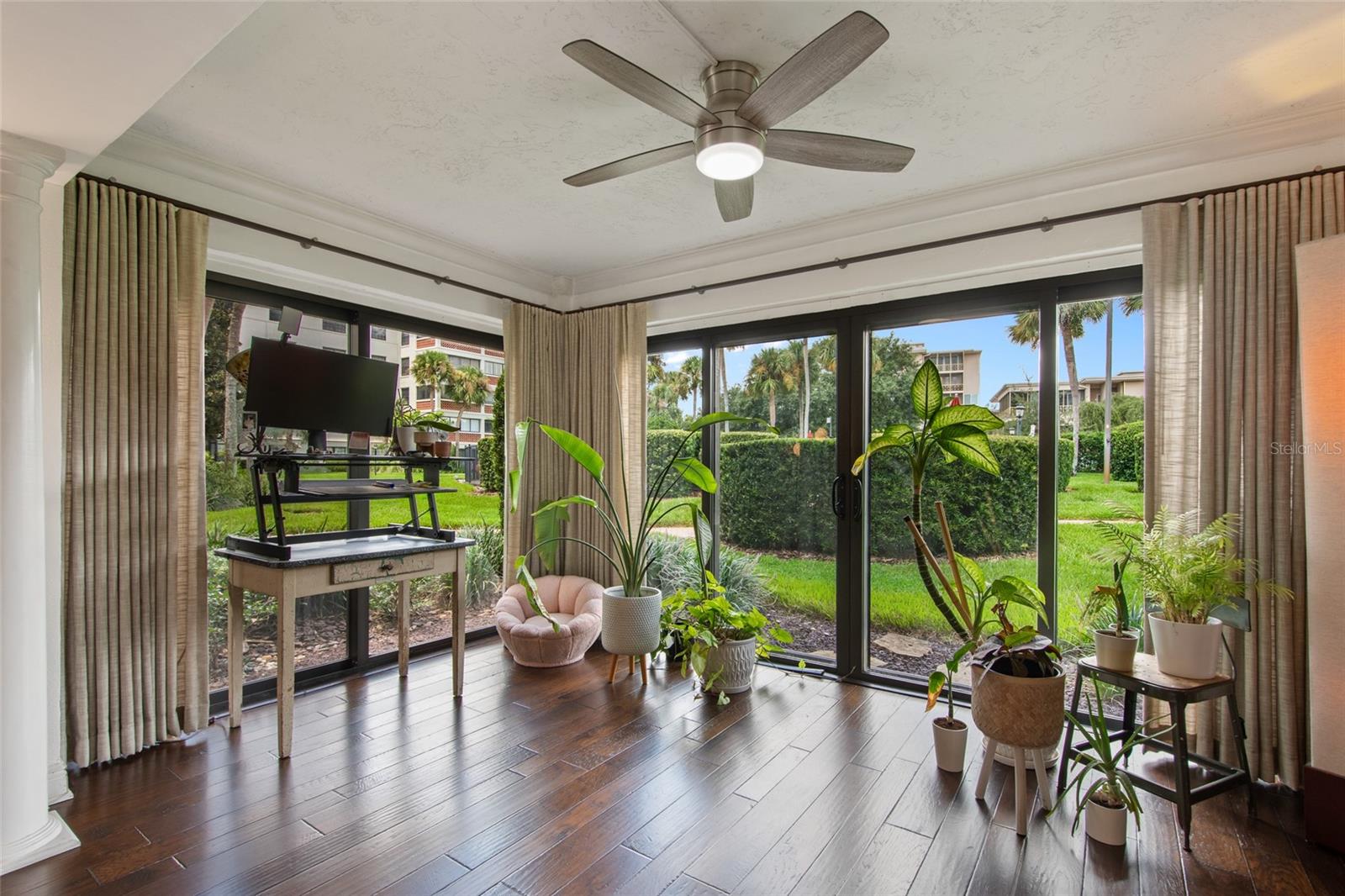 Image 25 of 39 For 104 Interlachen Avenue 114