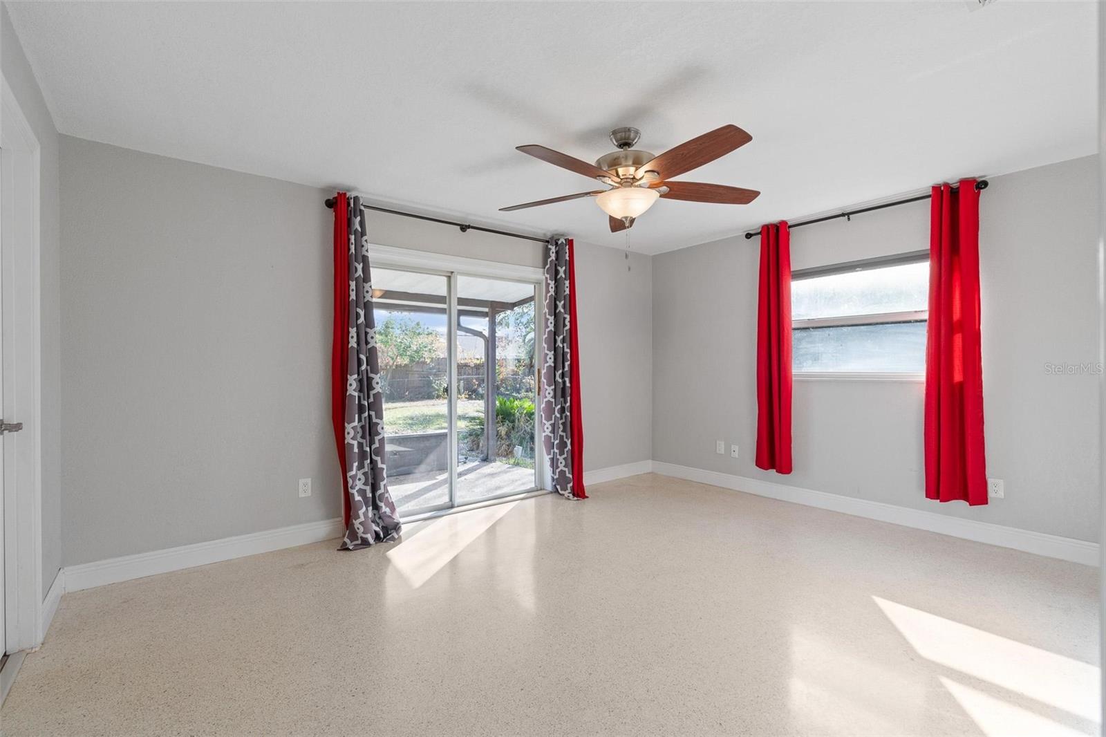 Image 17 of 27 For 611 Ensenada Drive