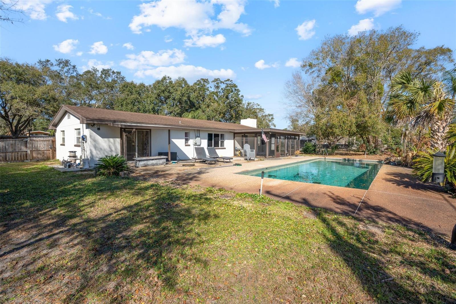 Image 25 of 27 For 611 Ensenada Drive