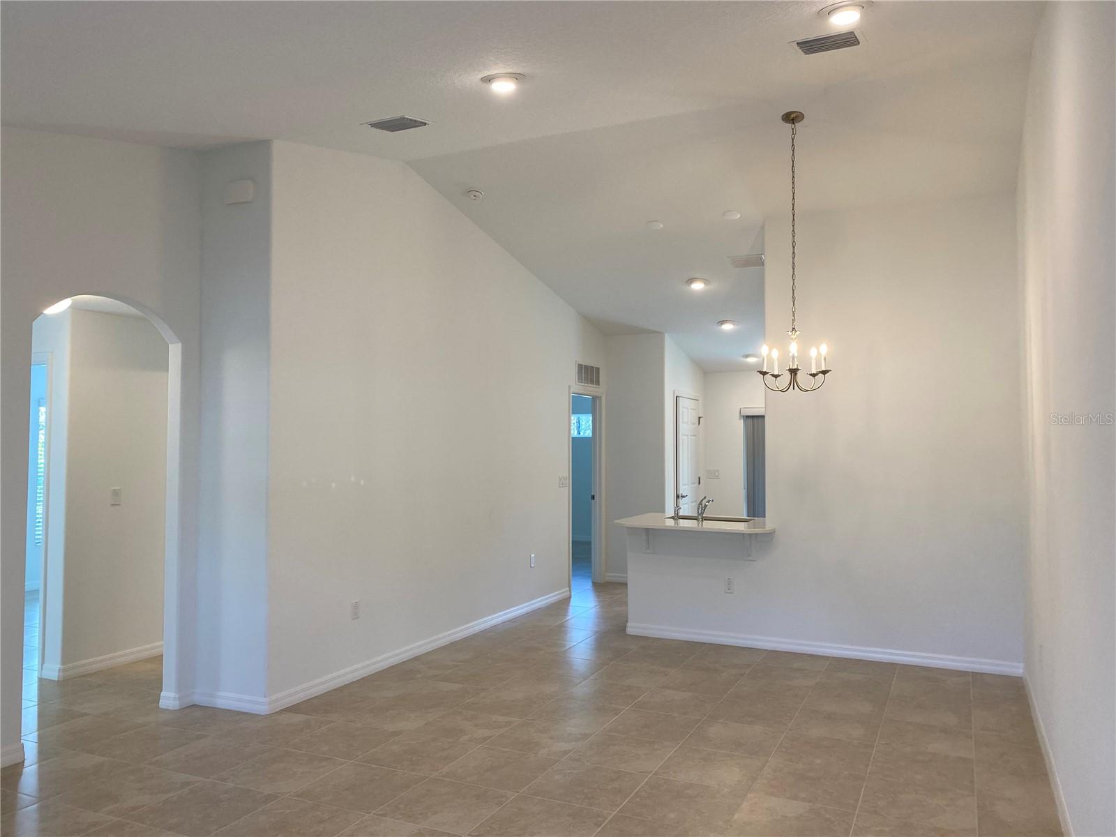 Image 2 of 17 For 17 Karas Trail B