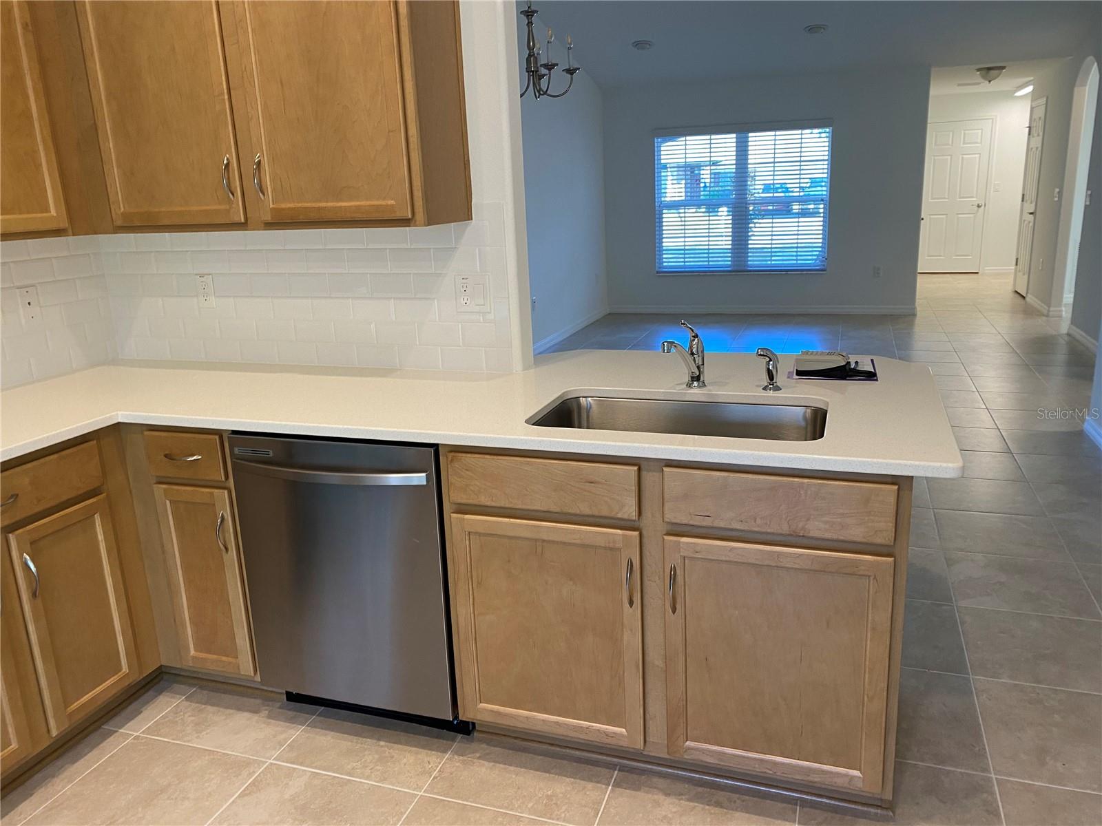 Image 7 of 17 For 17 Karas Trail B