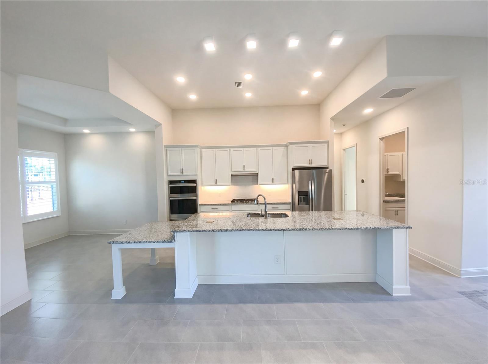 Image 13 of 28 For 266 Paladinn Circle