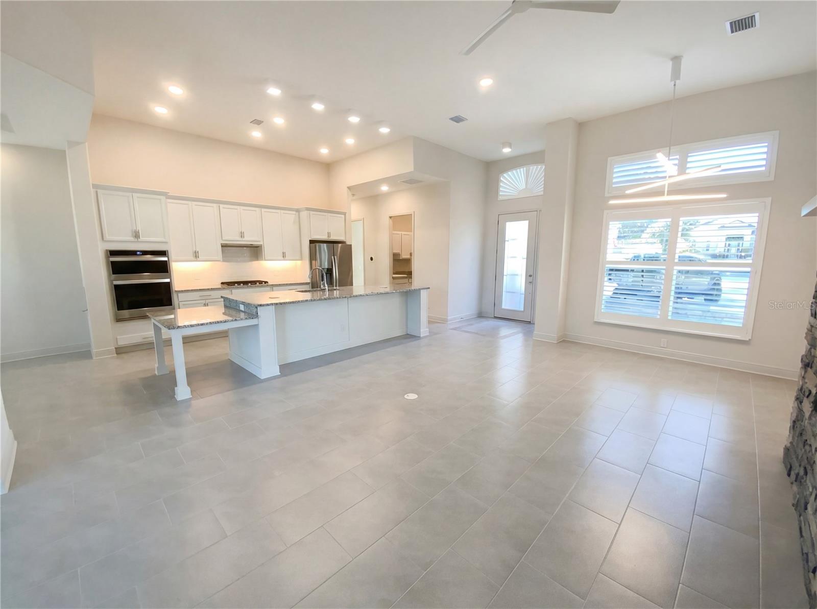 Image 19 of 28 For 266 Paladinn Circle