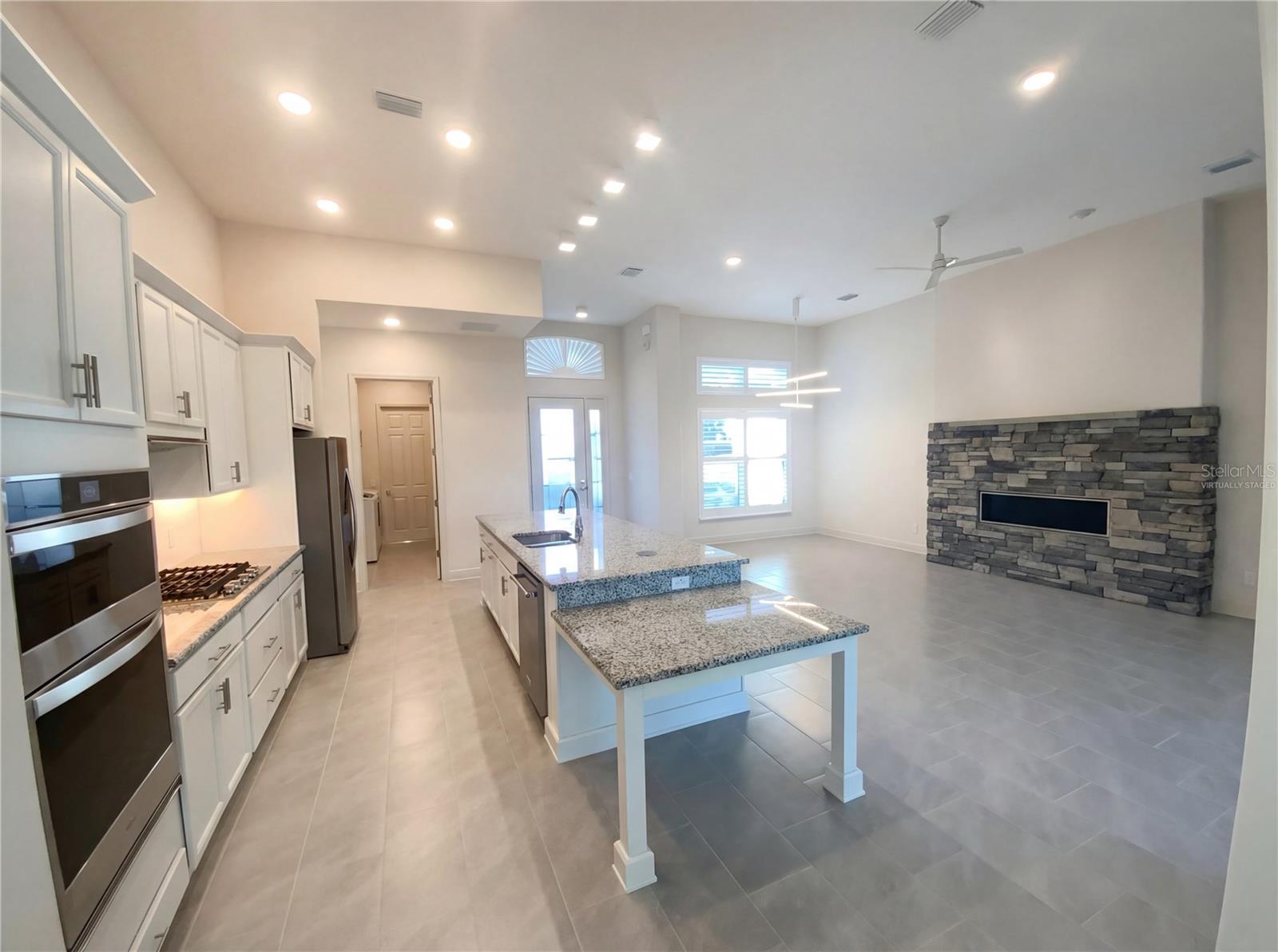 Image 2 of 28 For 266 Paladinn Circle