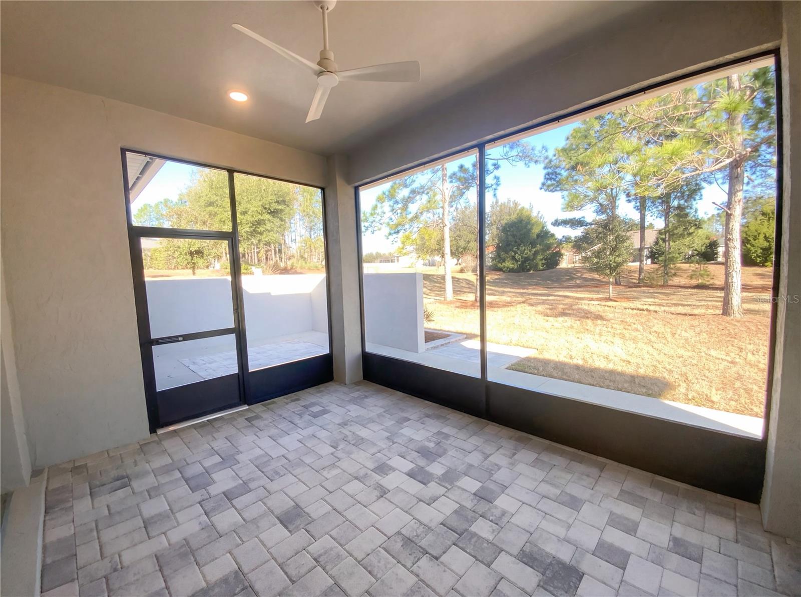 Image 20 of 28 For 266 Paladinn Circle