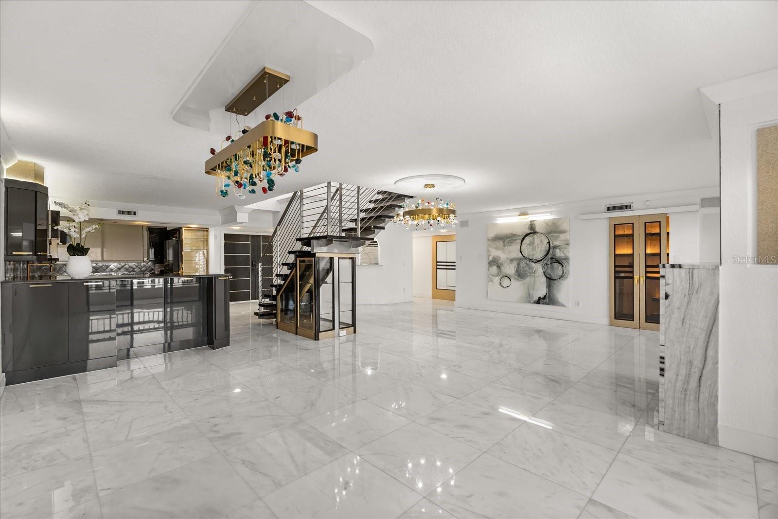 Image 12 of 56 For 530 Central Boulevard 1901