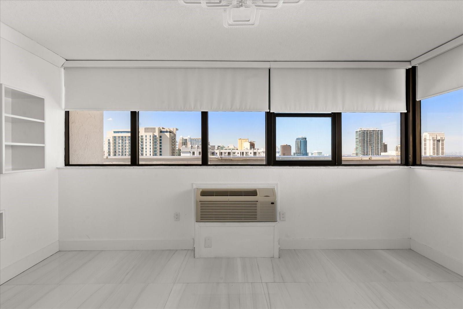 Image 23 of 56 For 530 Central Boulevard 1901