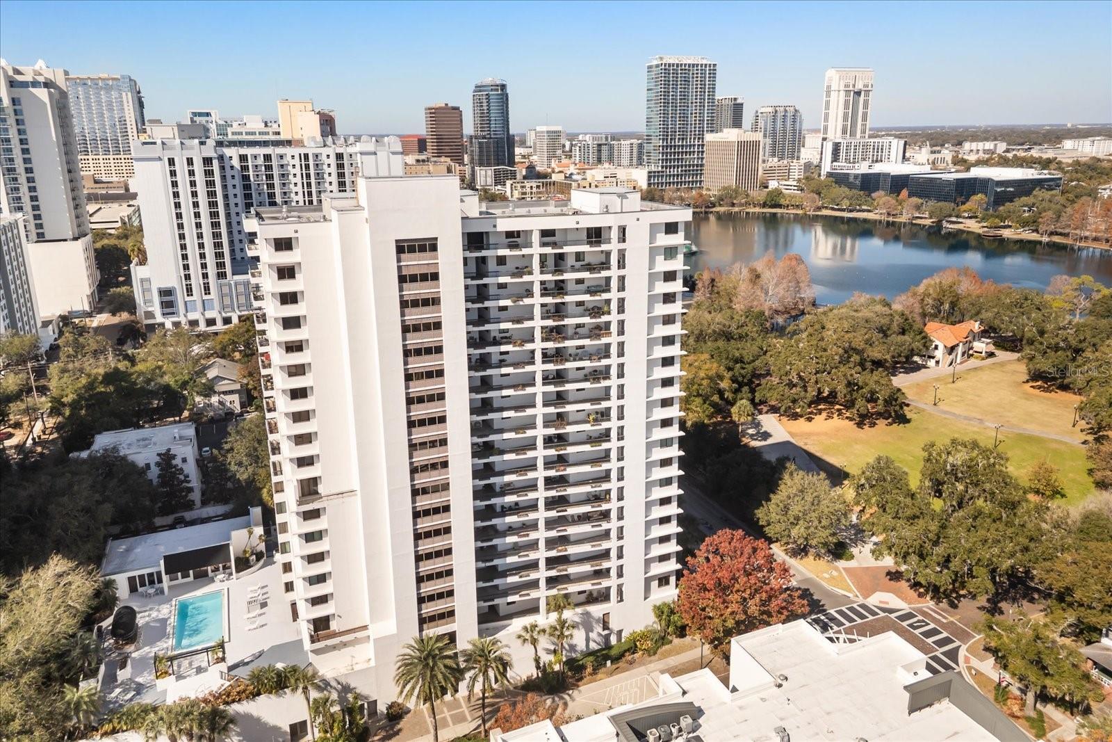 Image 3 of 56 For 530 Central Boulevard 1901