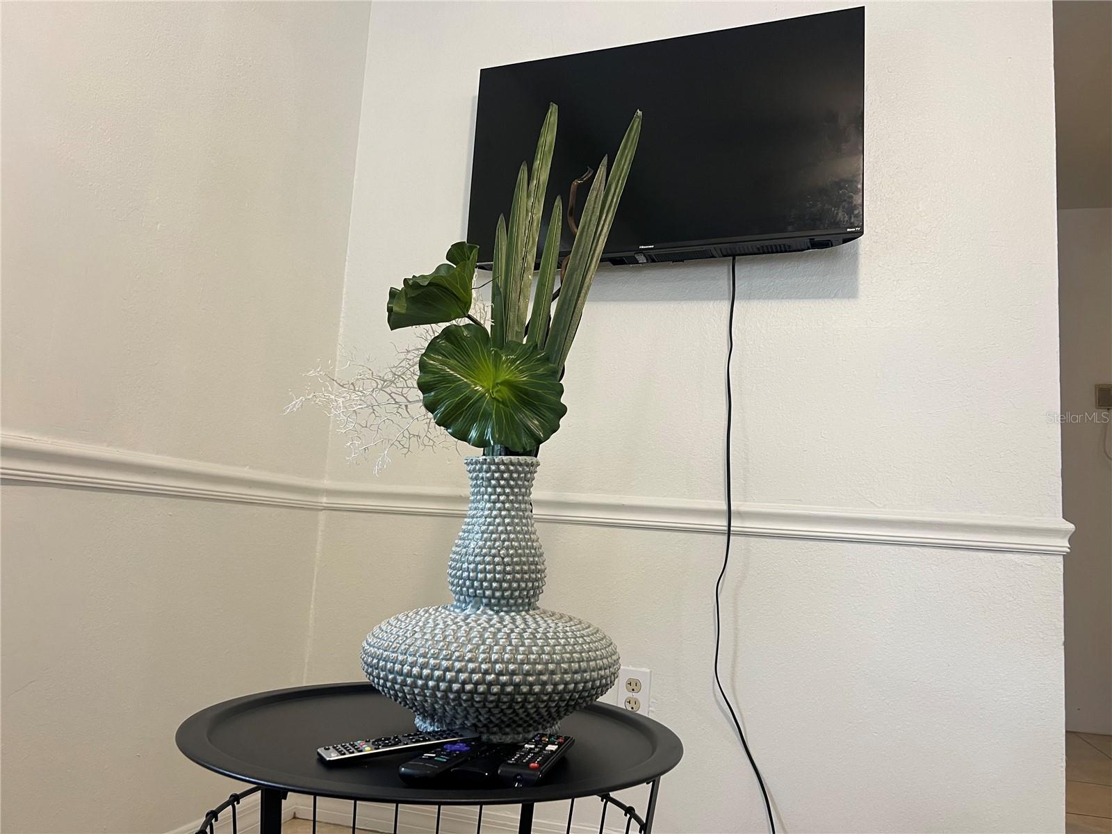 Image 4 of 9 For 1322 Arlington Street