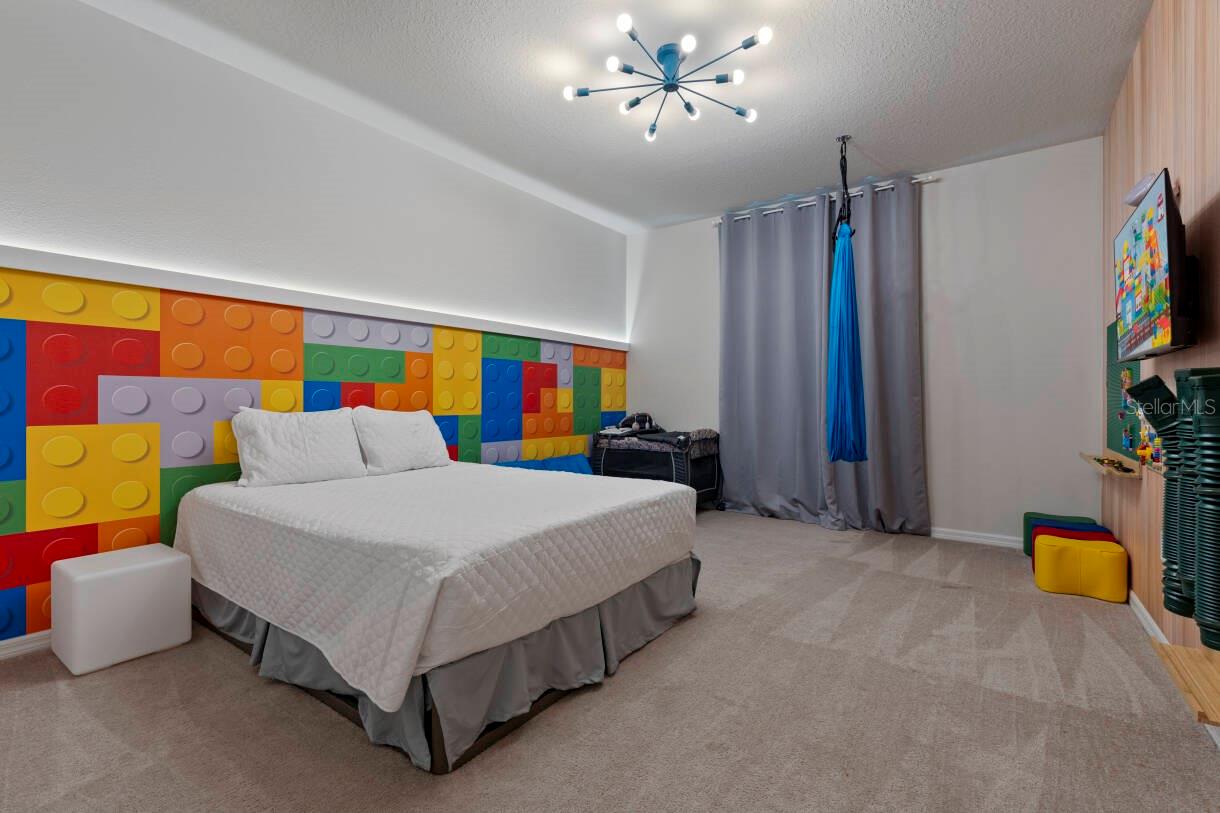 Image 36 of 51 For 4197 Lana Avenue