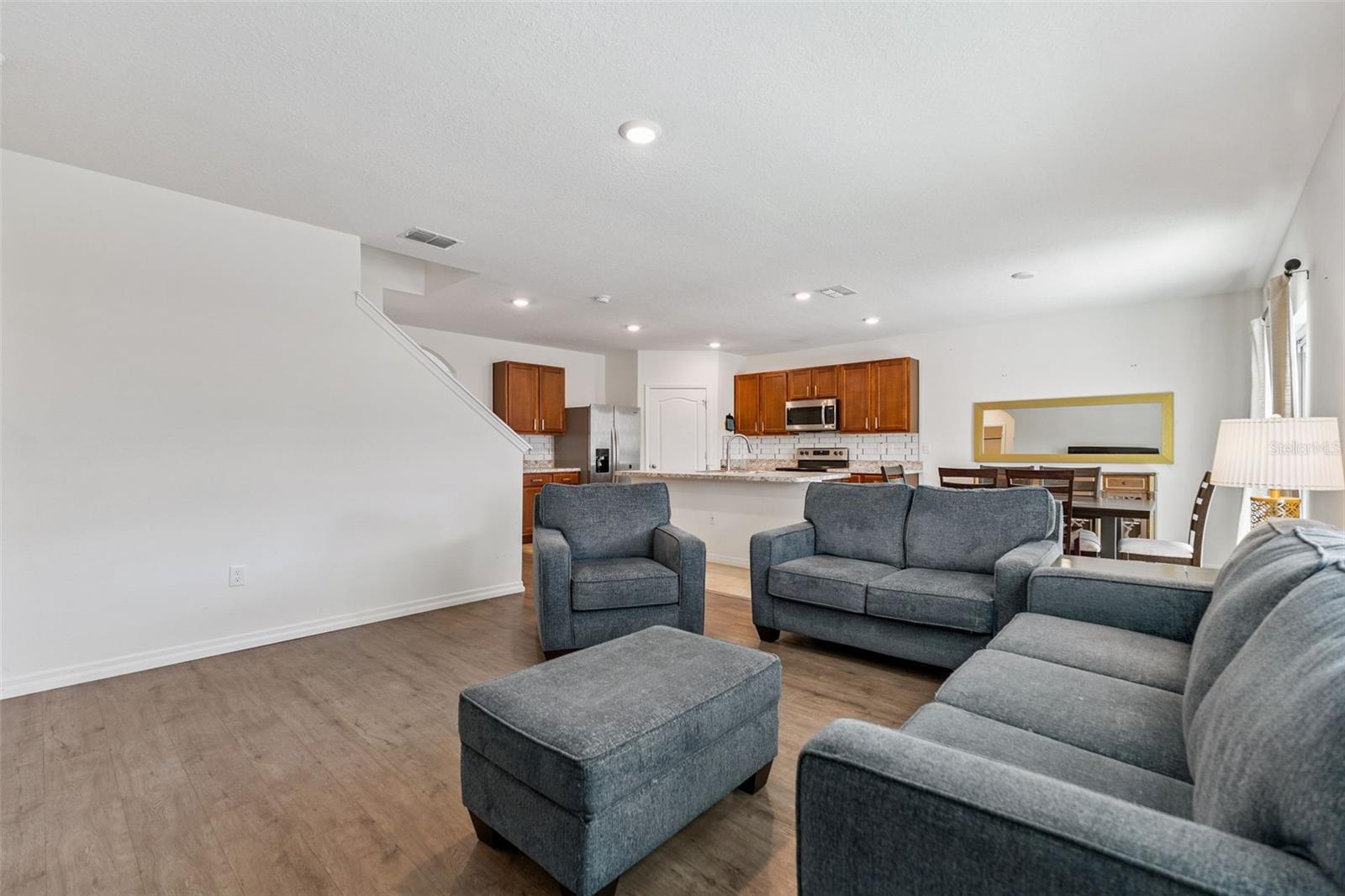 Image 2 of 29 For 1422 Fox Squirrel Drive