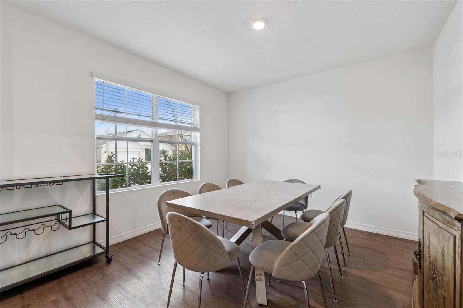 Image 6 of 29 For 1422 Fox Squirrel Drive