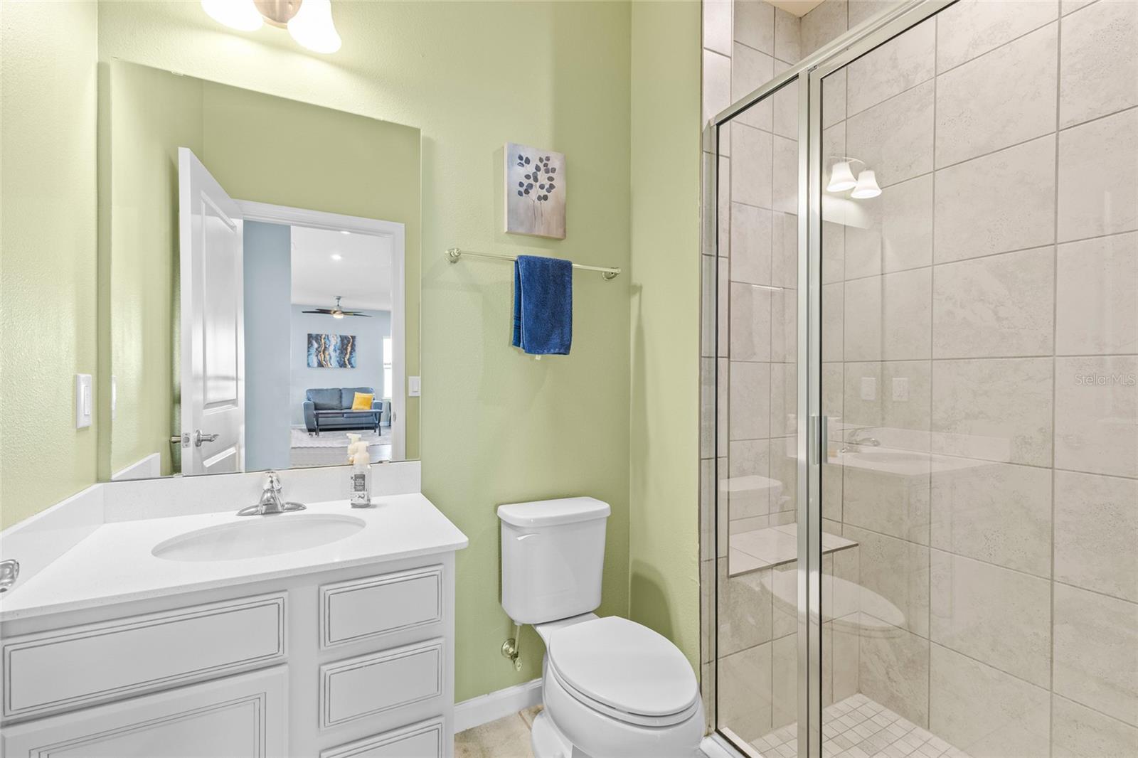 Listing photo id 16 for 2178 Tudor Rose Drive