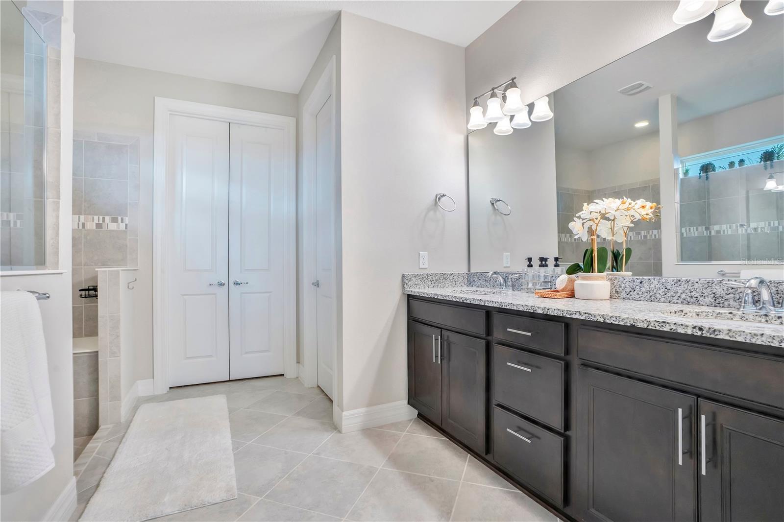 Image 18 of 40 For 3369 Kayak Way