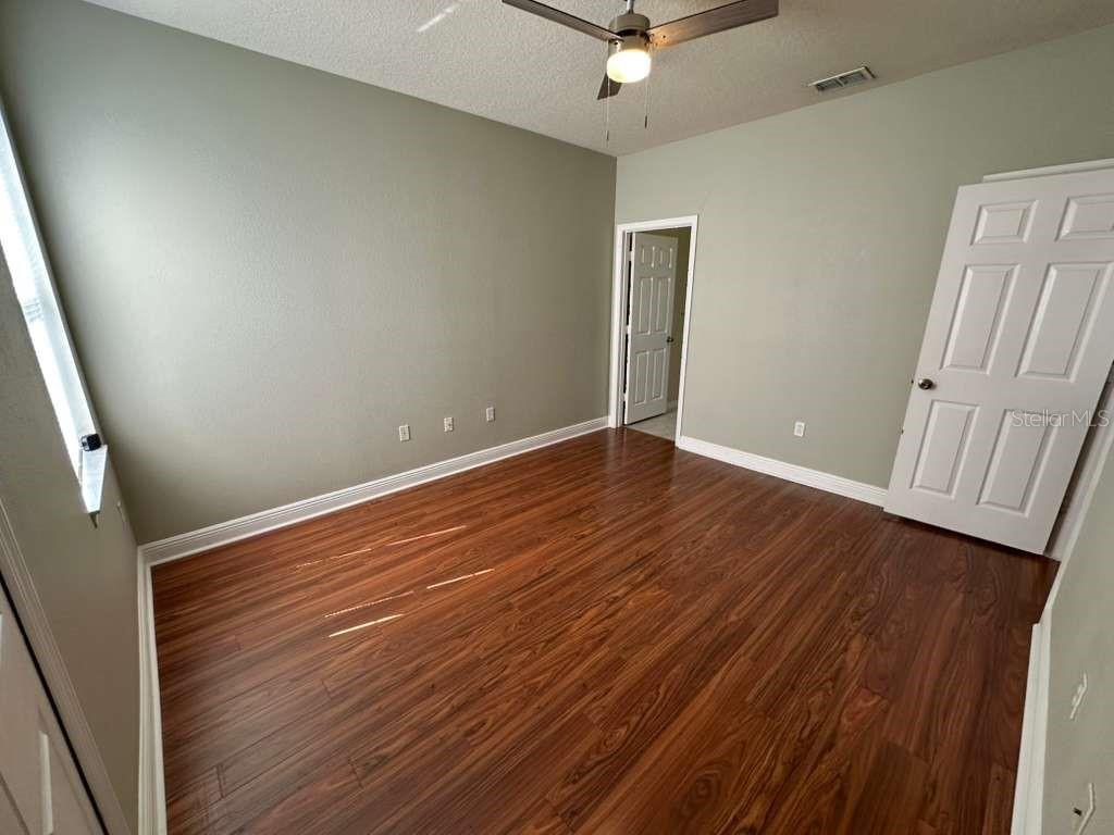 Image 14 of 30 For 225 Southern Pecan Circle 208