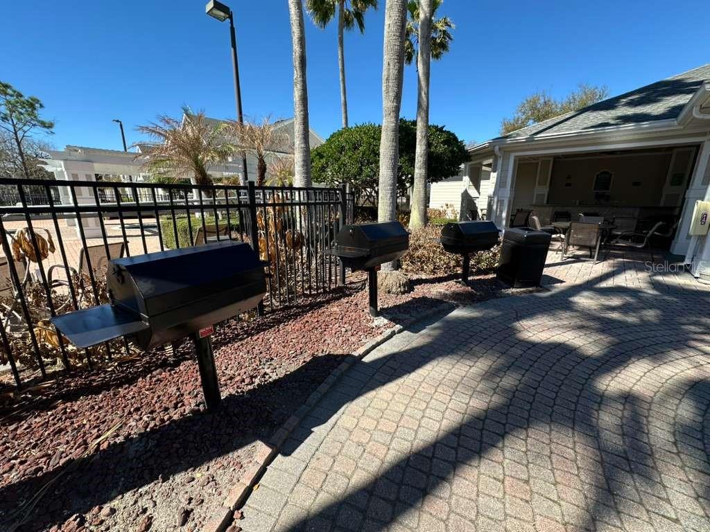 Image 24 of 30 For 225 Southern Pecan Circle 208