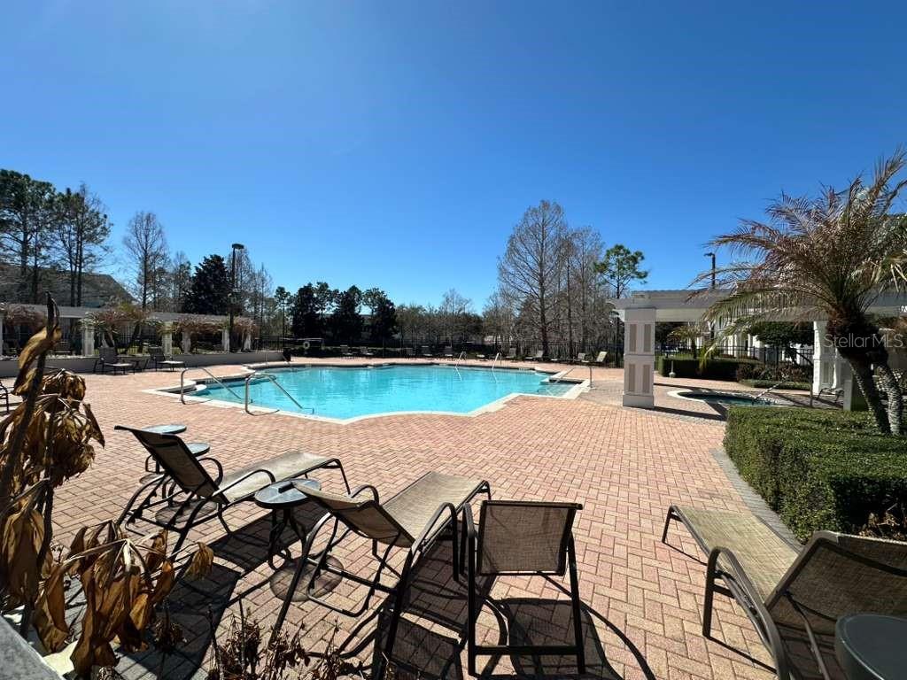 Image 27 of 30 For 225 Southern Pecan Circle 208