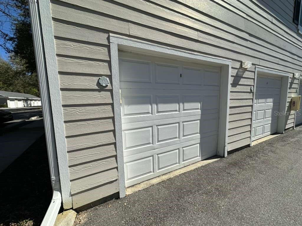 Image 3 of 30 For 225 Southern Pecan Circle 208