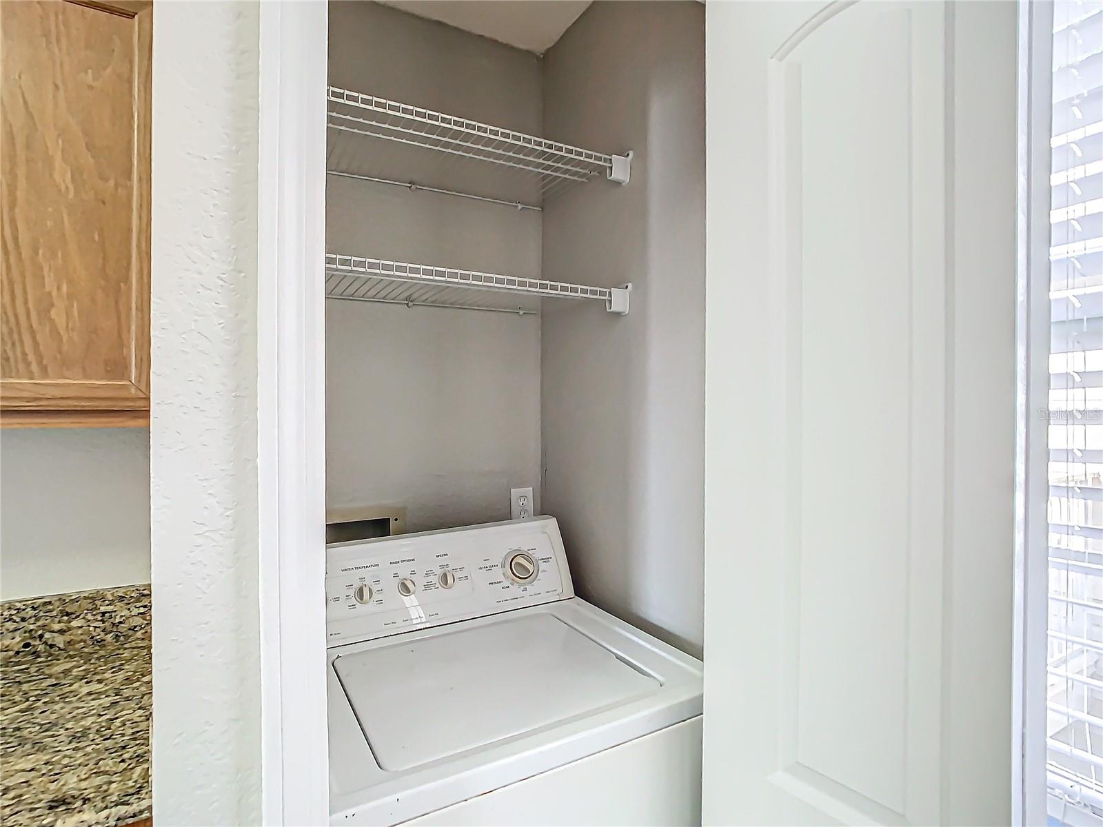 Image 35 of 53 For 665 Youngstown Parkway 262