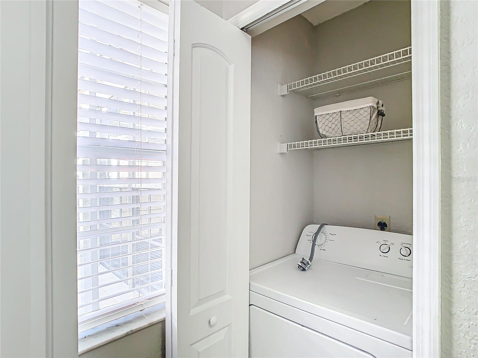 Image 36 of 53 For 665 Youngstown Parkway 262