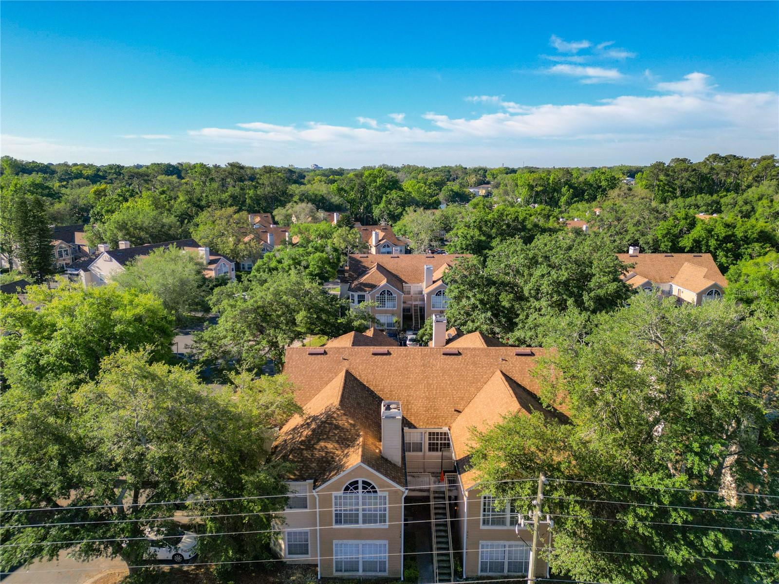 Image 39 of 53 For 665 Youngstown Parkway 262