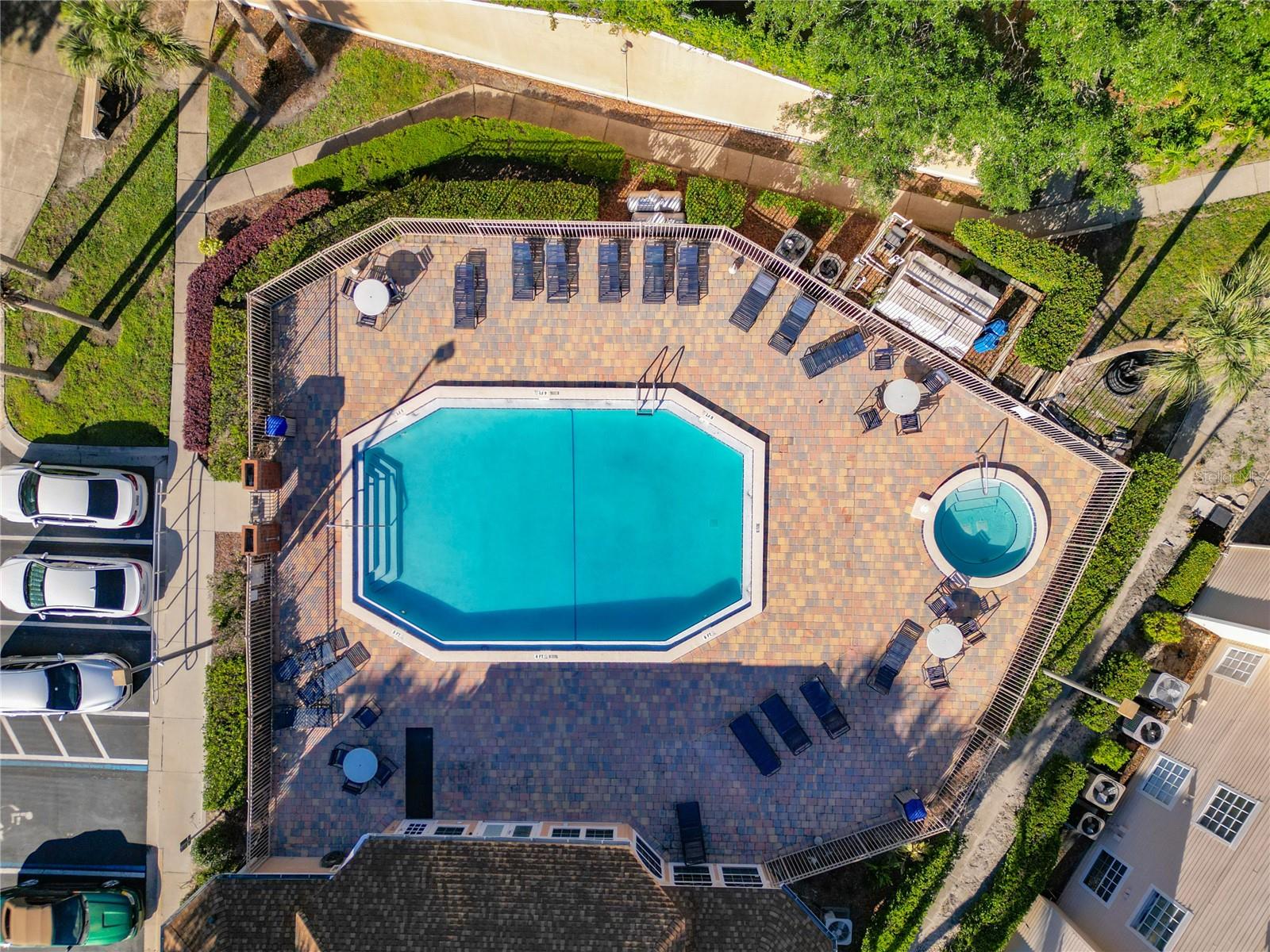 Image 46 of 53 For 665 Youngstown Parkway 262