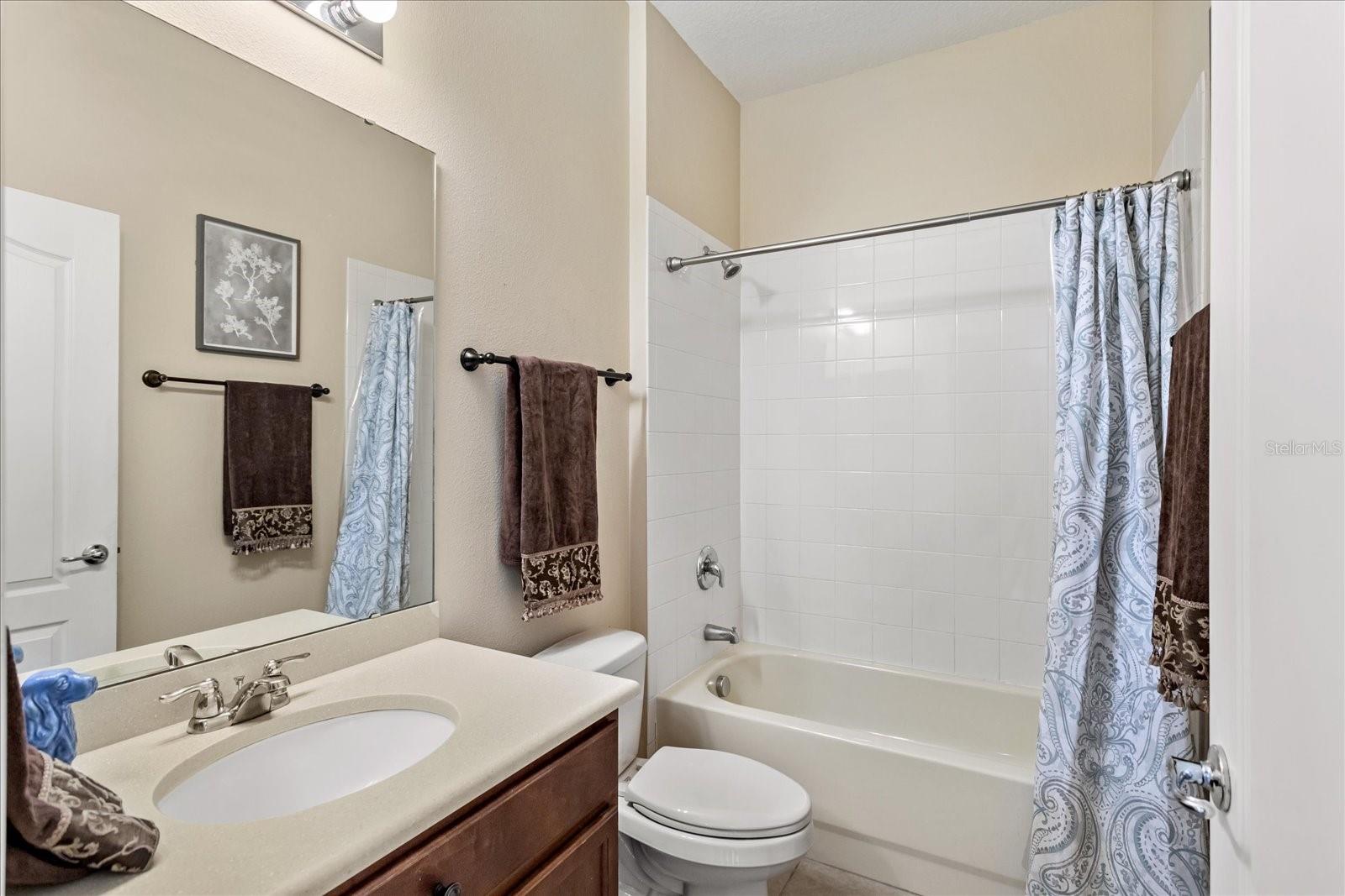 Image 22 of 38 For 4743 Legacy Oaks Drive