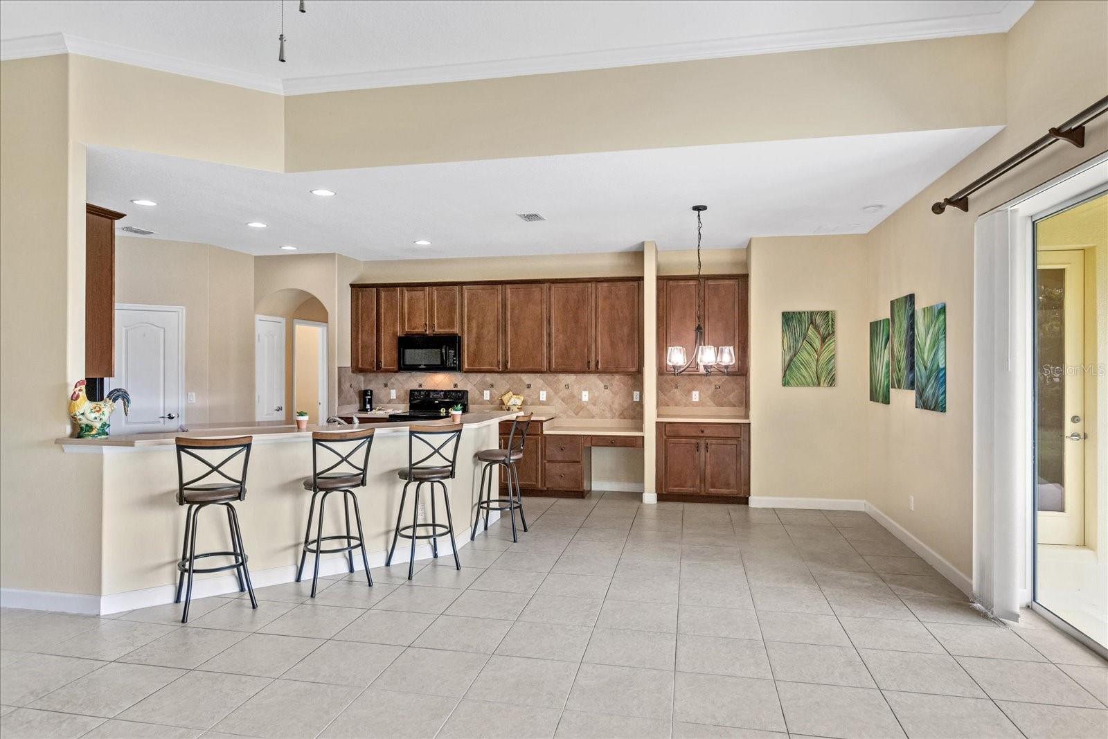 Image 8 of 38 For 4743 Legacy Oaks Drive