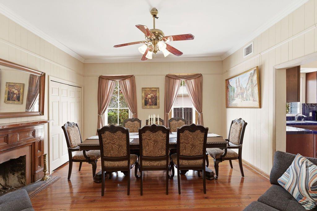 Image 21 of 82 For 720 3rd Street