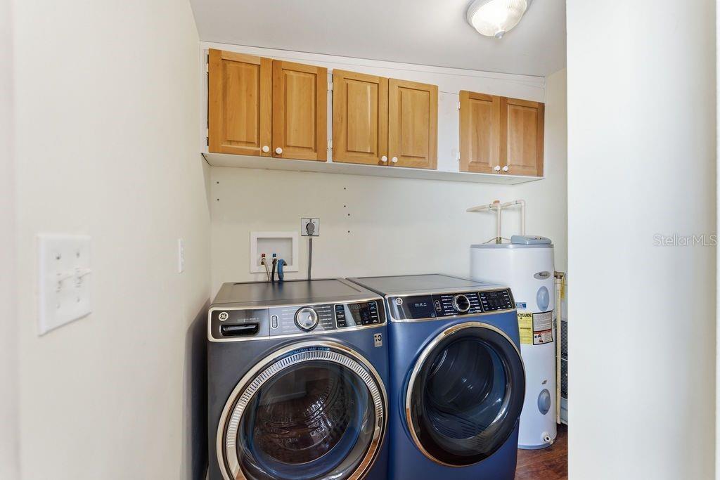 Image 33 of 82 For 720 3rd Street