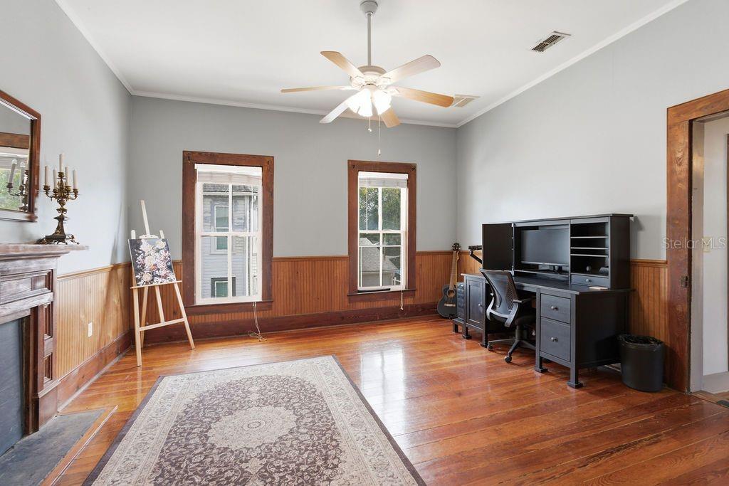 Image 41 of 82 For 720 3rd Street