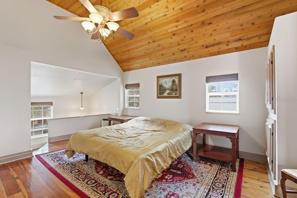 Image 43 of 82 For 720 3rd Street